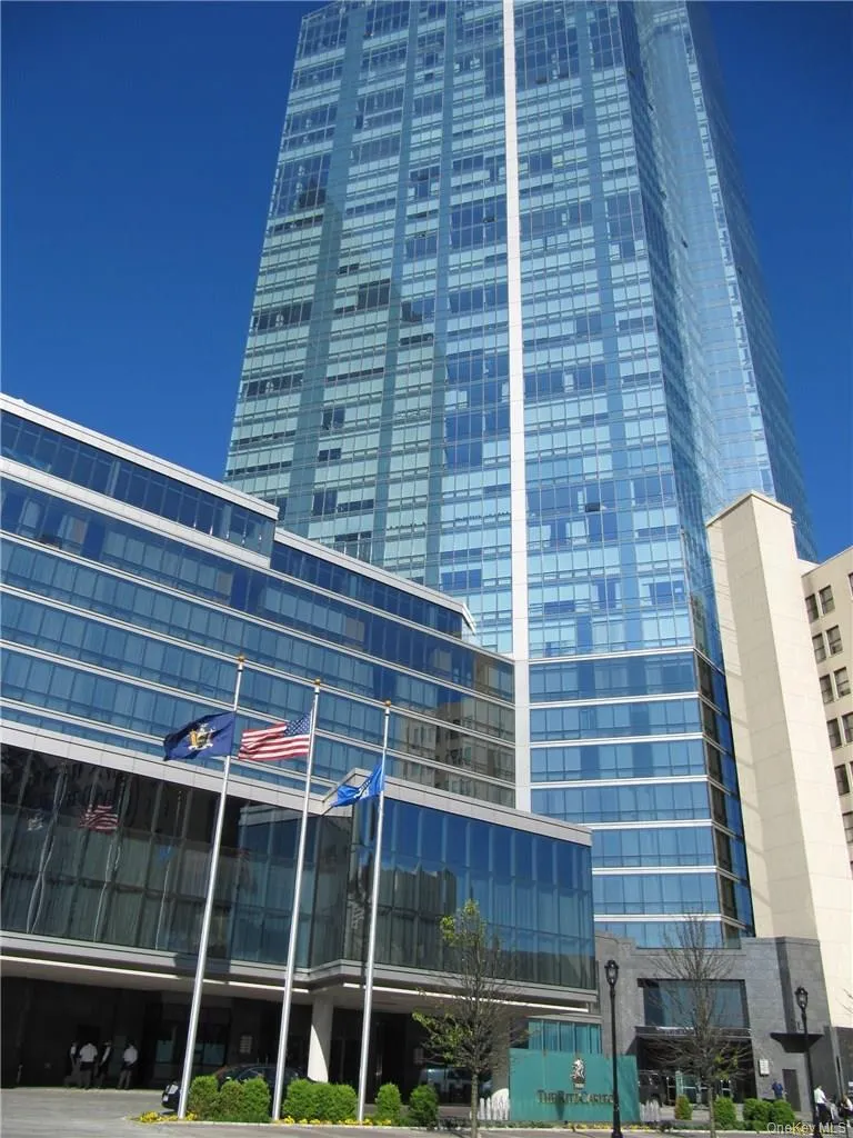 Renaissance Square South Tower Renaissance Square South Tower