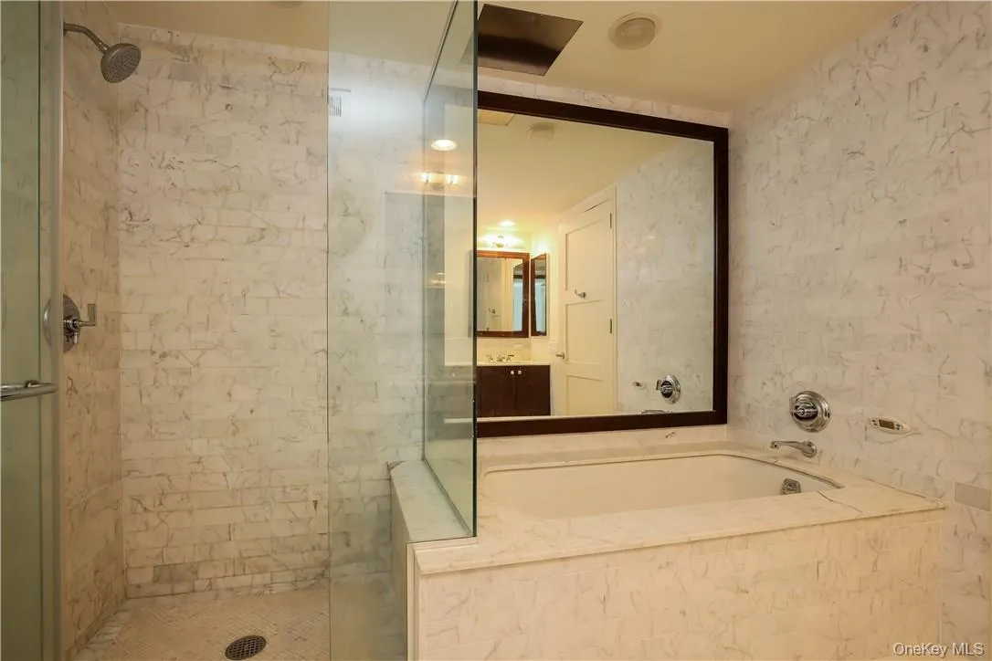 Master bathroom Master bathroom