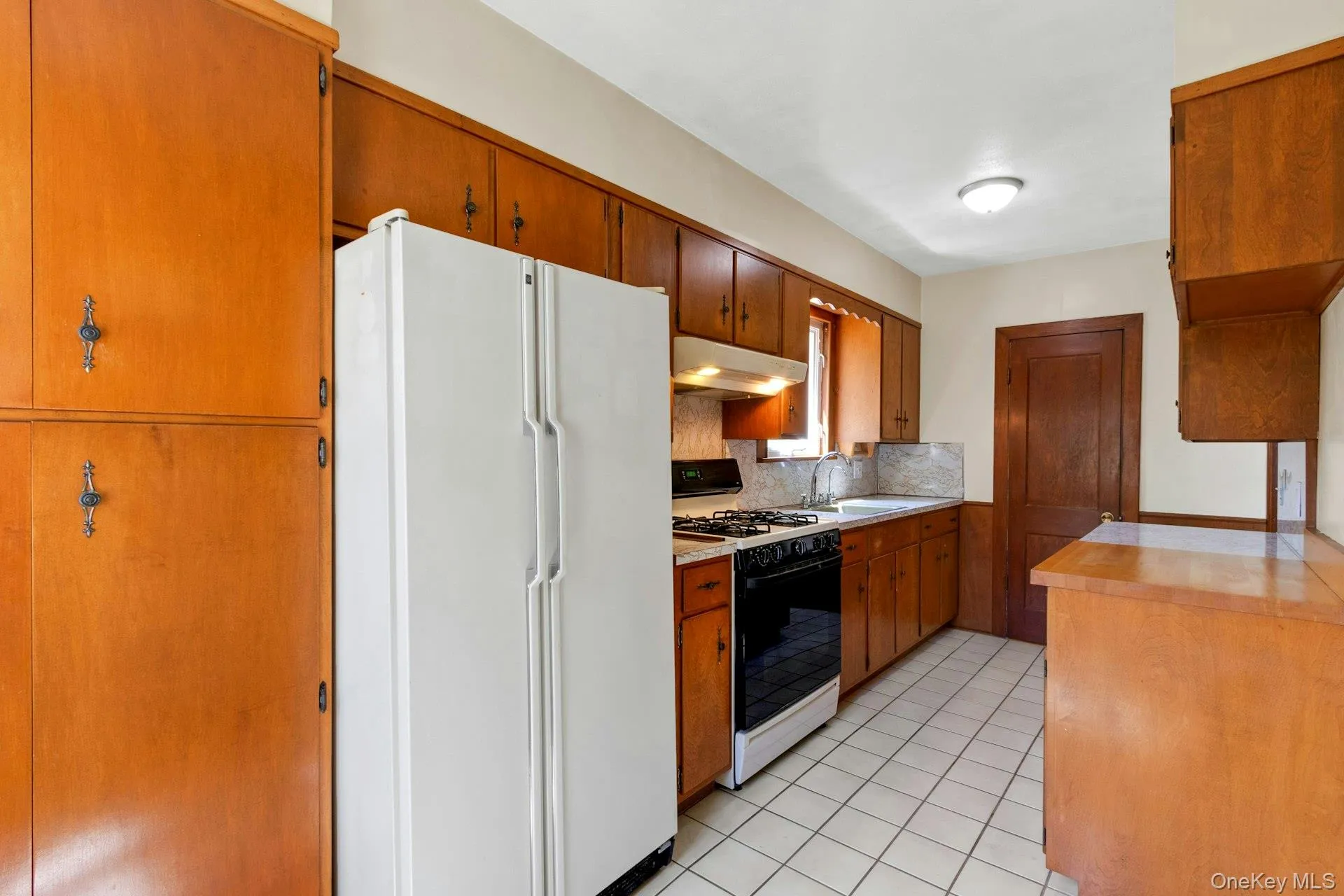 410 Route 304, Clarkstown, NY, 3 Bedrooms Bedrooms, 7 Rooms Rooms,1 BathroomBathrooms,Residential,For Rent,Route 304,0,998735 410 Route 304, Clarkstown, NY, 3 Bedrooms Bedrooms, 7 Rooms Rooms,1 BathroomBathrooms,Residential,For Rent,Route 304,0,998735