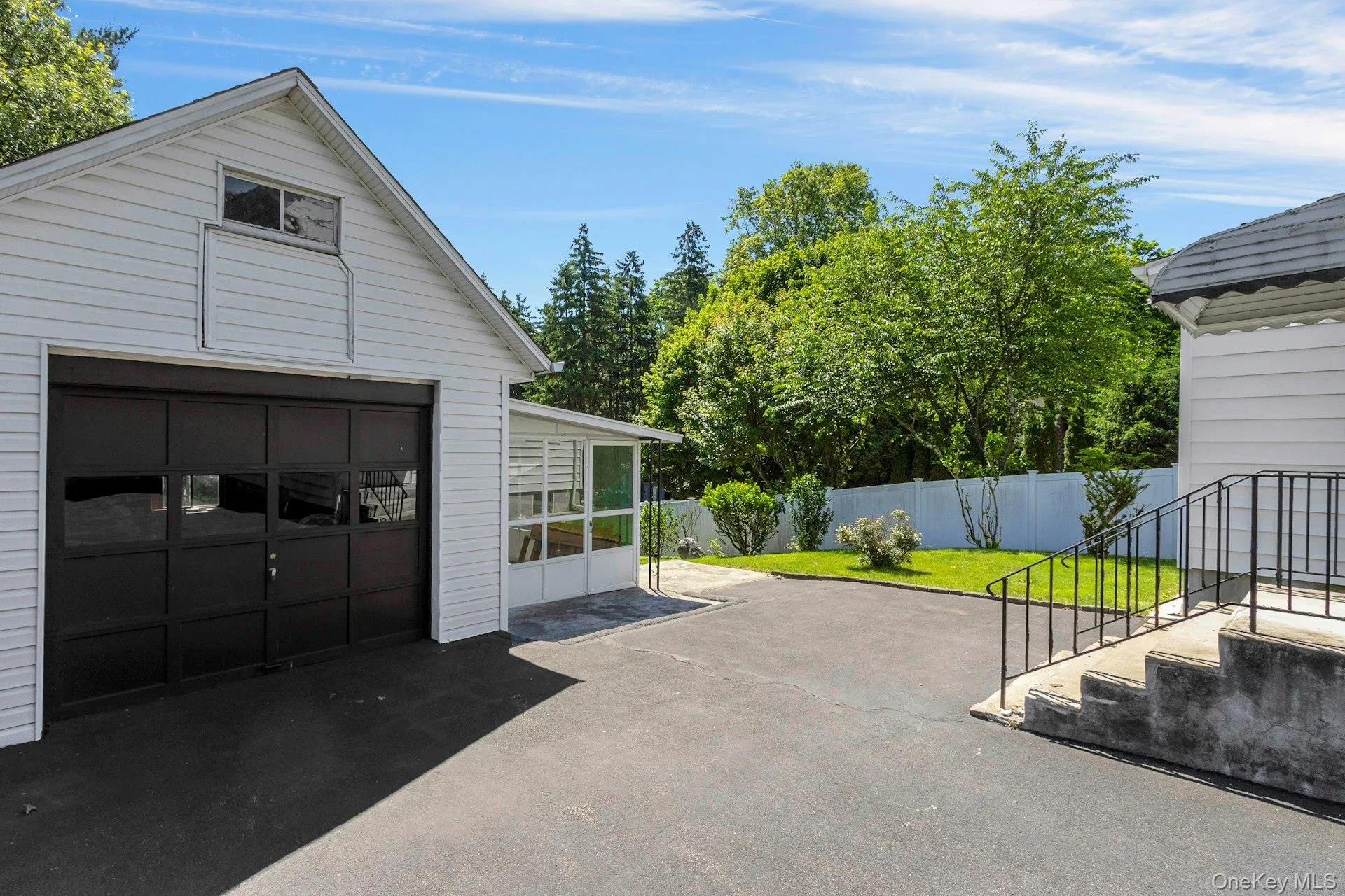 410 Route 304, Clarkstown, NY, 3 Bedrooms Bedrooms, 7 Rooms Rooms,1 BathroomBathrooms,Residential,For Rent,Route 304,0,998735 410 Route 304, Clarkstown, NY, 3 Bedrooms Bedrooms, 7 Rooms Rooms,1 BathroomBathrooms,Residential,For Rent,Route 304,0,998735