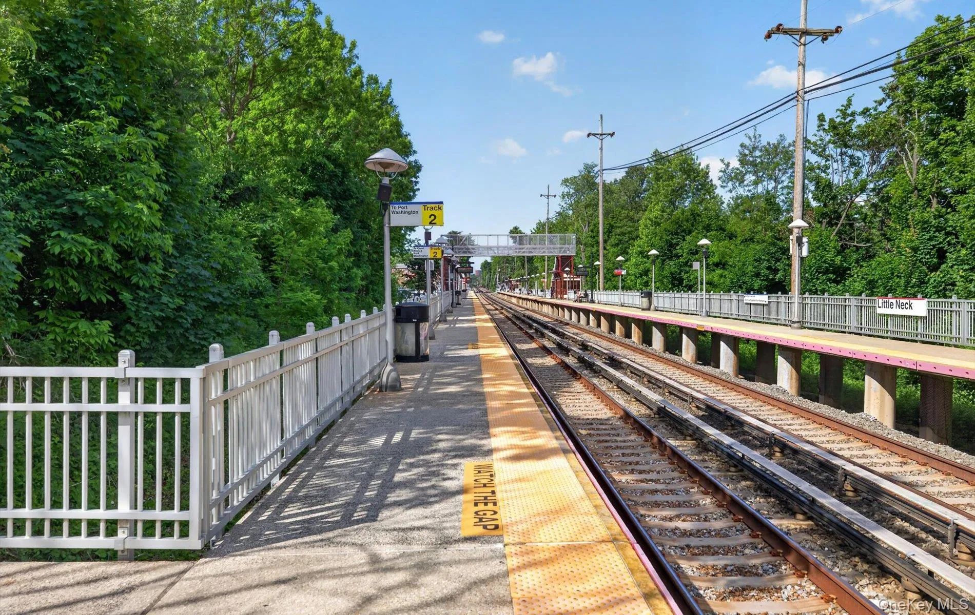 LIRR Little Neck Train Station Platform LIRR Little Neck Train Station Platform