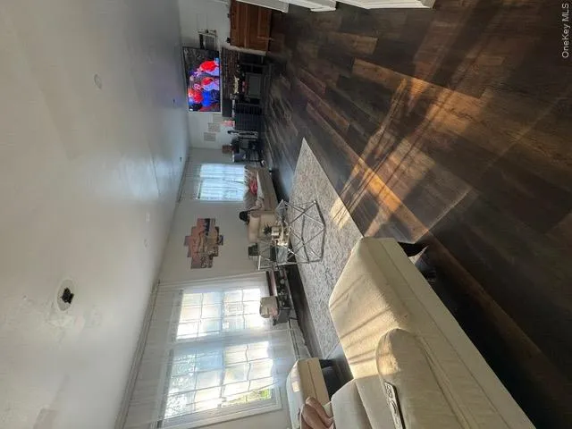 39 Burham Drive, Smithtown, NY, 5 Bedrooms Bedrooms, 11 Rooms Rooms,3 BathroomsBathrooms,Residential,For Rent,Burham,0,998747 39 Burham Drive, Smithtown, NY, 5 Bedrooms Bedrooms, 11 Rooms Rooms,3 BathroomsBathrooms,Residential,For Rent,Burham,0,998747