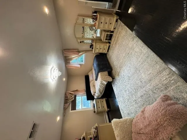 39 Burham Drive, Smithtown, NY, 5 Bedrooms Bedrooms, 11 Rooms Rooms,3 BathroomsBathrooms,Residential,For Rent,Burham,0,998747 39 Burham Drive, Smithtown, NY, 5 Bedrooms Bedrooms, 11 Rooms Rooms,3 BathroomsBathrooms,Residential,For Rent,Burham,0,998747