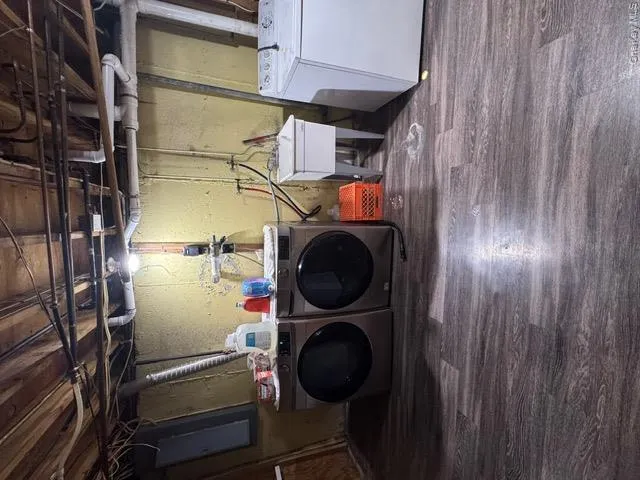 39 Burham Drive, Smithtown, NY, 5 Bedrooms Bedrooms, 11 Rooms Rooms,3 BathroomsBathrooms,Residential,For Rent,Burham,0,998747 39 Burham Drive, Smithtown, NY, 5 Bedrooms Bedrooms, 11 Rooms Rooms,3 BathroomsBathrooms,Residential,For Rent,Burham,0,998747
