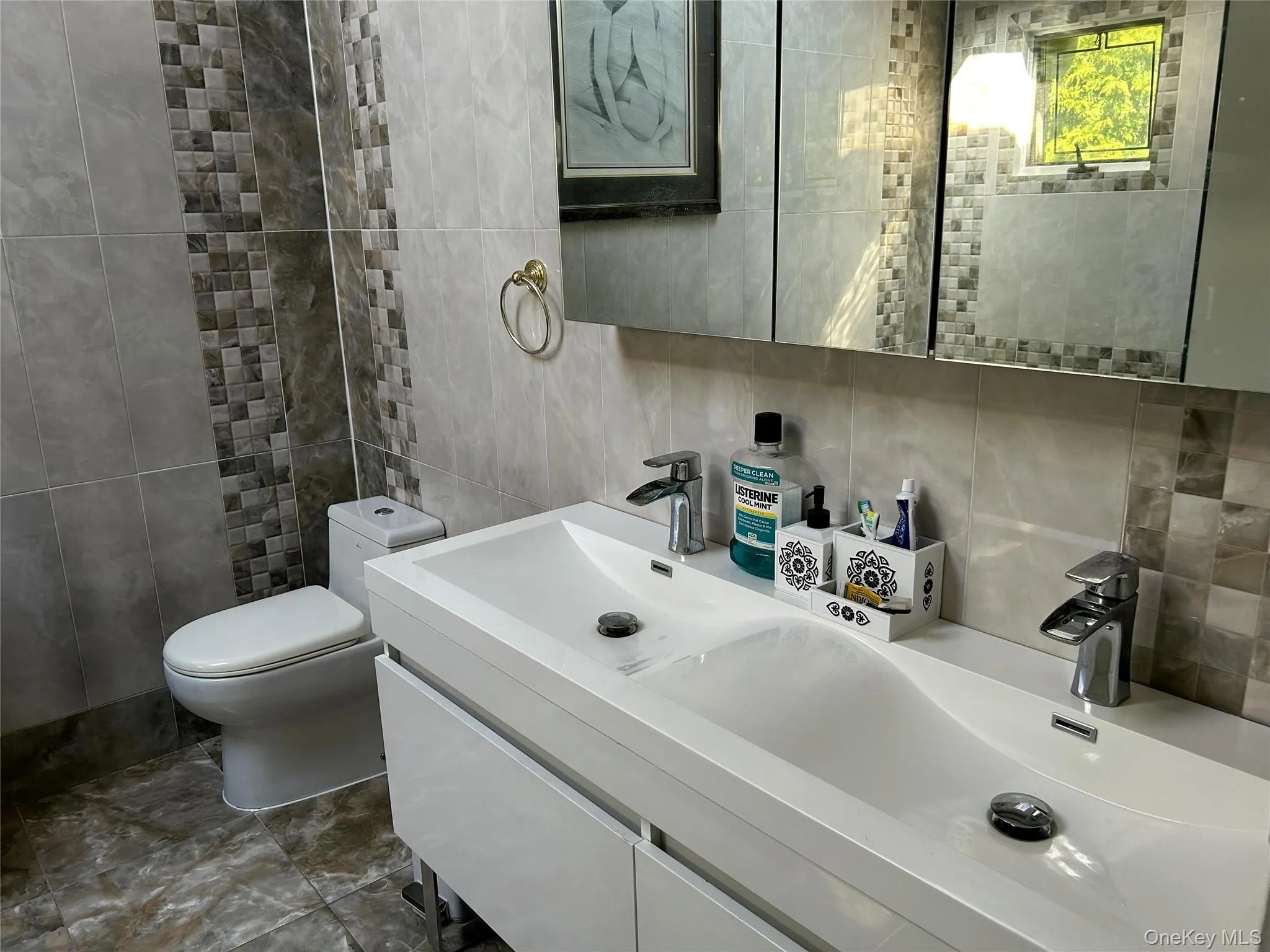 1180 Broadway, Hempstead, NY, 2 Bedrooms Bedrooms, 9 Rooms Rooms,2 BathroomsBathrooms,Residential Lease,For Rent,Broadway,0,998748 1180 Broadway, Hempstead, NY, 2 Bedrooms Bedrooms, 9 Rooms Rooms,2 BathroomsBathrooms,Residential Lease,For Rent,Broadway,0,998748
