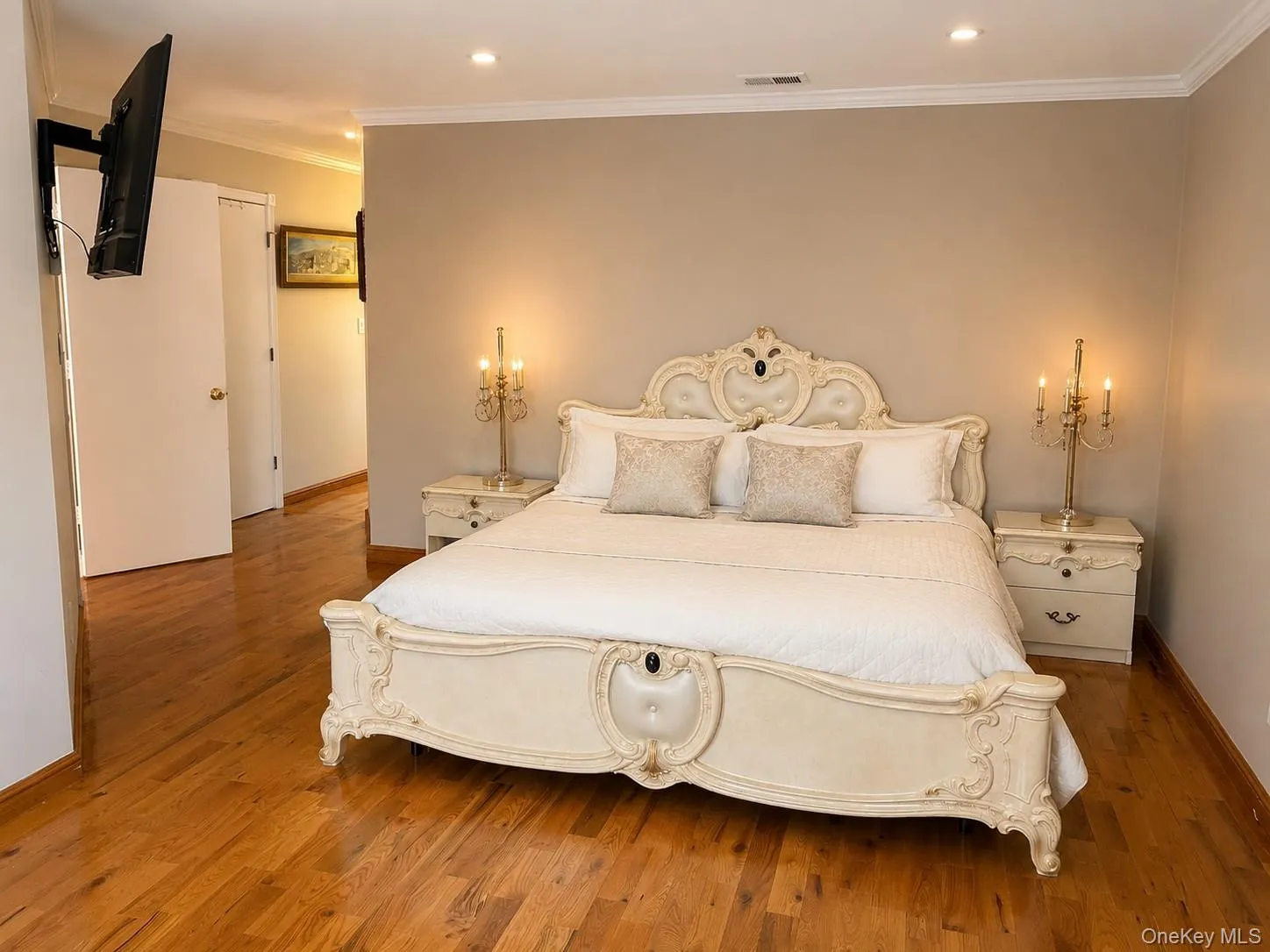1180 Broadway, Hempstead, NY, 2 Bedrooms Bedrooms, 9 Rooms Rooms,2 BathroomsBathrooms,Residential Lease,For Rent,Broadway,0,998748 1180 Broadway, Hempstead, NY, 2 Bedrooms Bedrooms, 9 Rooms Rooms,2 BathroomsBathrooms,Residential Lease,For Rent,Broadway,0,998748
