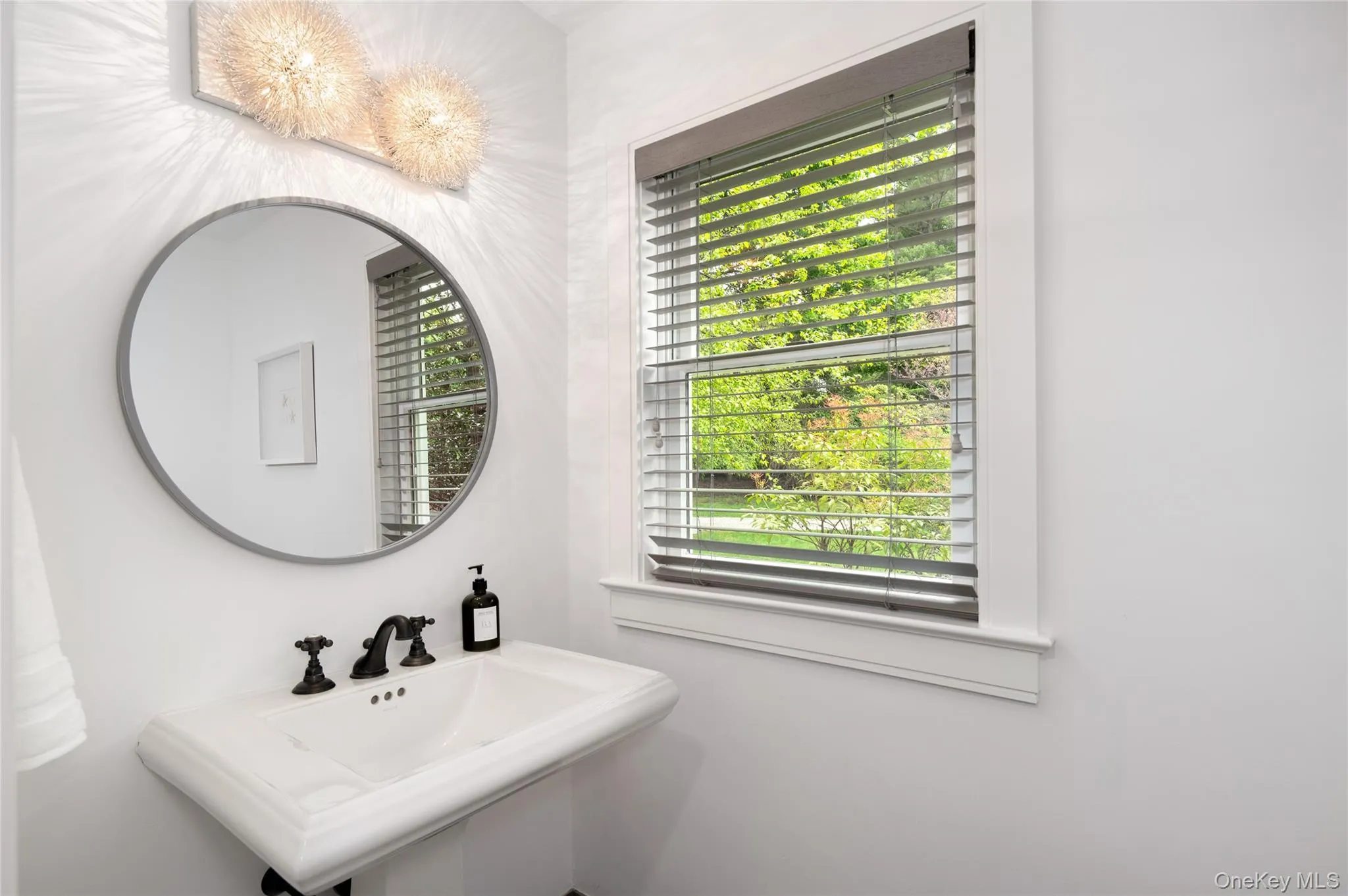 469 Taconic Road, Greenwich, CT, 5 Bedrooms Bedrooms, 9 Rooms Rooms,4 BathroomsBathrooms,Residential Sale,For Rent,Taconic,0,998749 469 Taconic Road, Greenwich, CT, 5 Bedrooms Bedrooms, 9 Rooms Rooms,4 BathroomsBathrooms,Residential Sale,For Rent,Taconic,0,998749