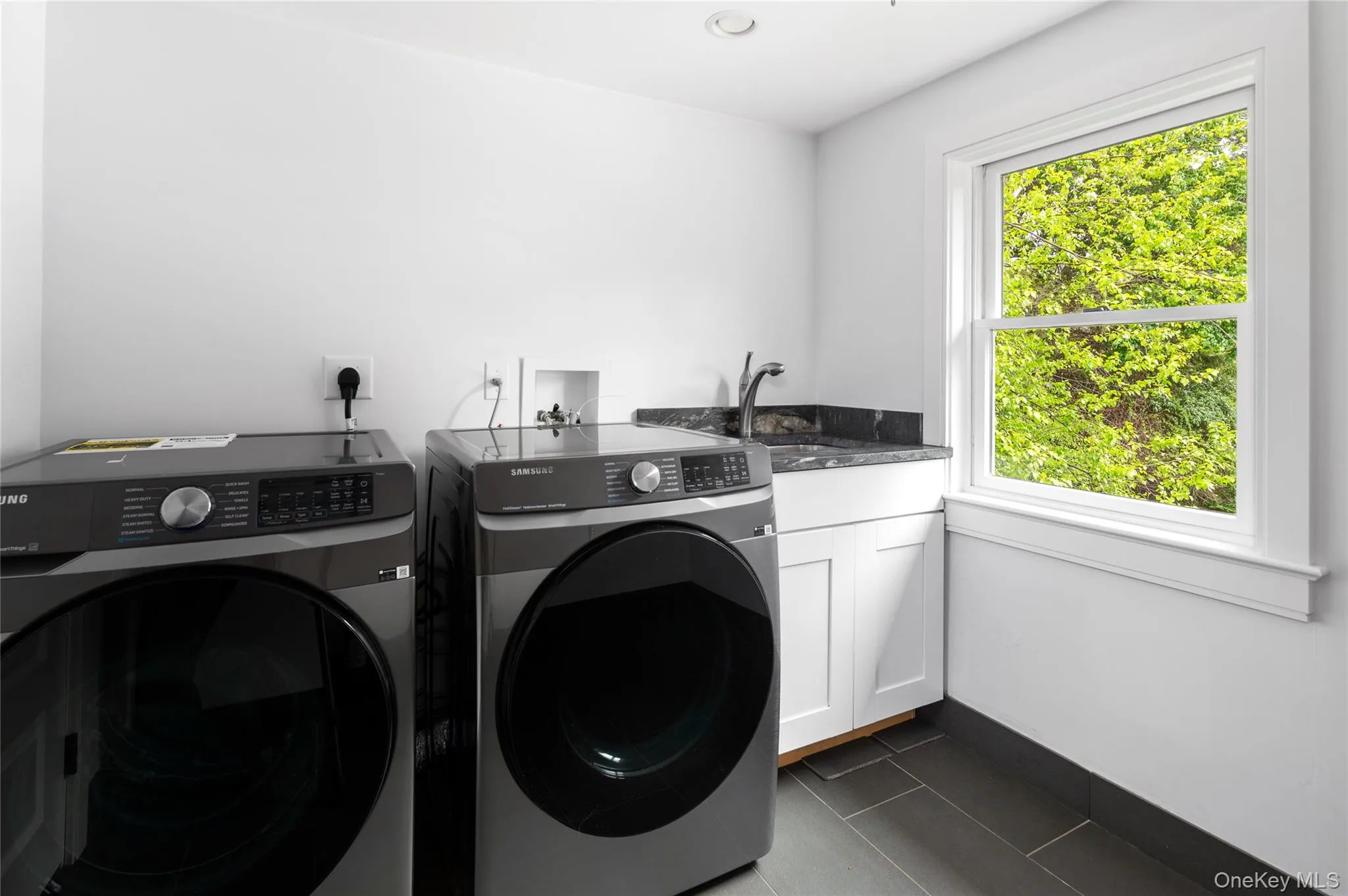 469 Taconic Road, Greenwich, CT, 5 Bedrooms Bedrooms, 9 Rooms Rooms,4 BathroomsBathrooms,Residential Sale,For Rent,Taconic,0,998749 469 Taconic Road, Greenwich, CT, 5 Bedrooms Bedrooms, 9 Rooms Rooms,4 BathroomsBathrooms,Residential Sale,For Rent,Taconic,0,998749