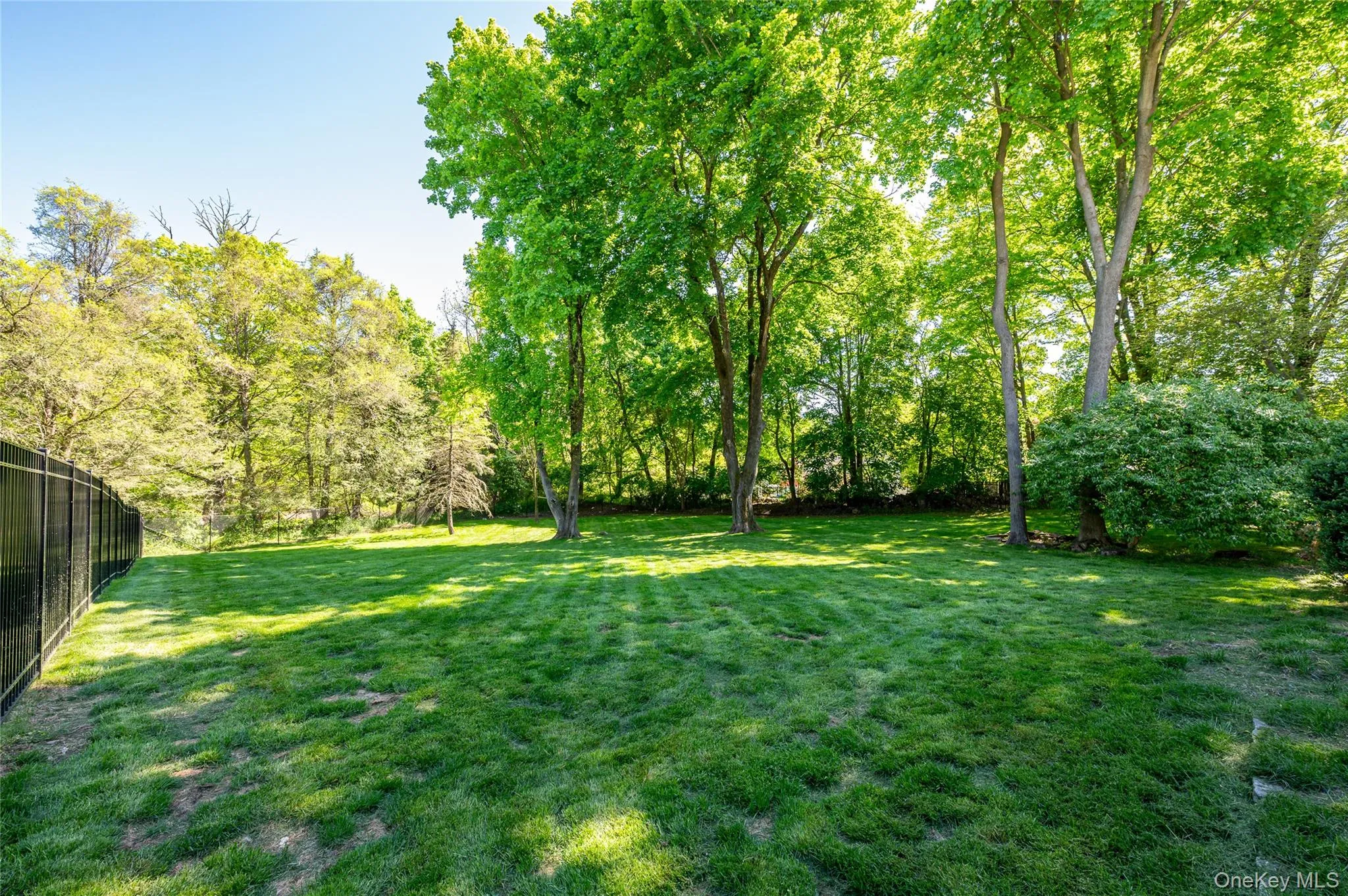 469 Taconic Road, Greenwich, CT, 5 Bedrooms Bedrooms, 9 Rooms Rooms,4 BathroomsBathrooms,Residential Sale,For Rent,Taconic,0,998749 469 Taconic Road, Greenwich, CT, 5 Bedrooms Bedrooms, 9 Rooms Rooms,4 BathroomsBathrooms,Residential Sale,For Rent,Taconic,0,998749
