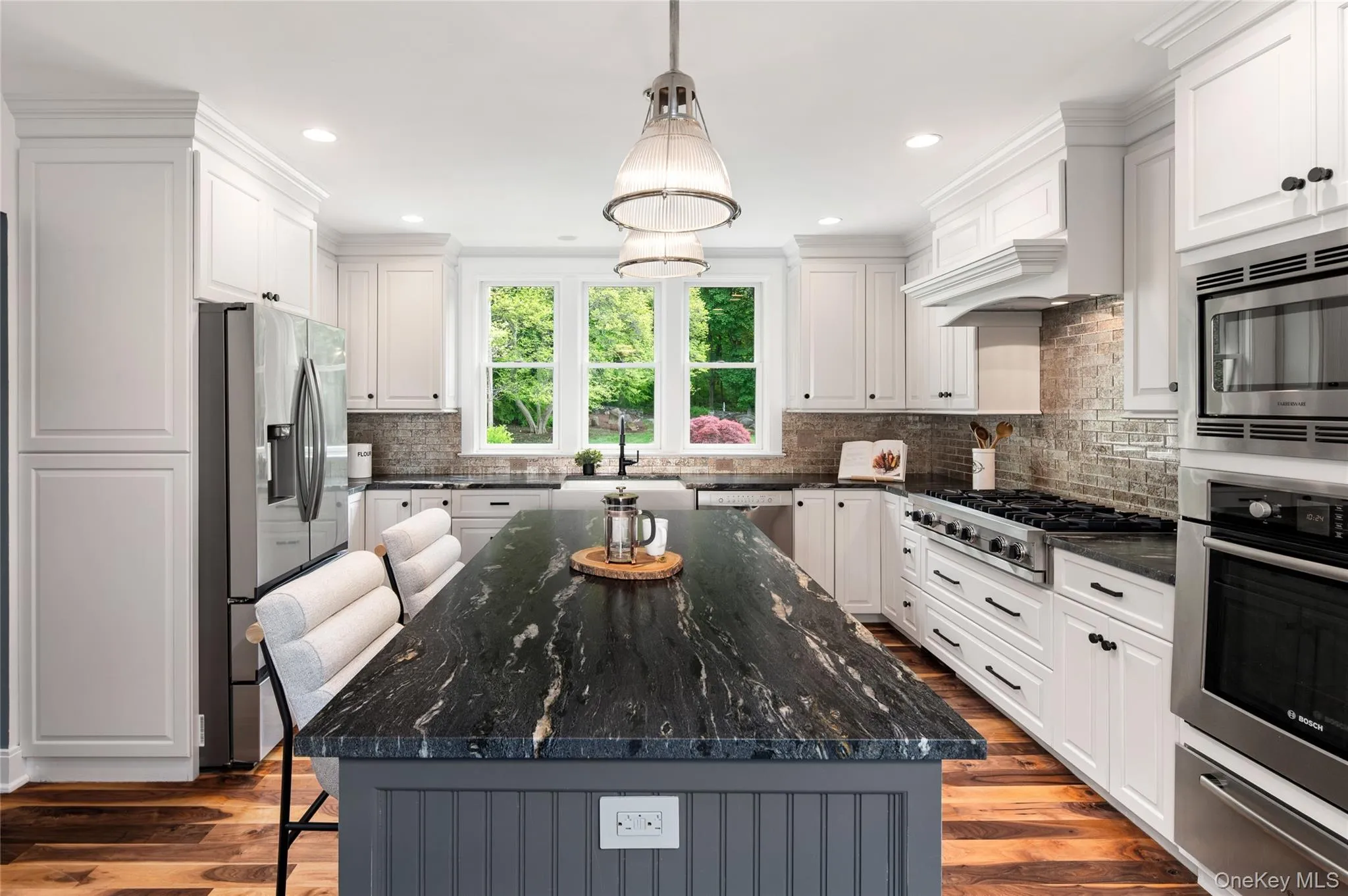 469 Taconic Road, Greenwich, CT, 5 Bedrooms Bedrooms, 9 Rooms Rooms,4 BathroomsBathrooms,Residential Sale,For Rent,Taconic,0,998749 469 Taconic Road, Greenwich, CT, 5 Bedrooms Bedrooms, 9 Rooms Rooms,4 BathroomsBathrooms,Residential Sale,For Rent,Taconic,0,998749