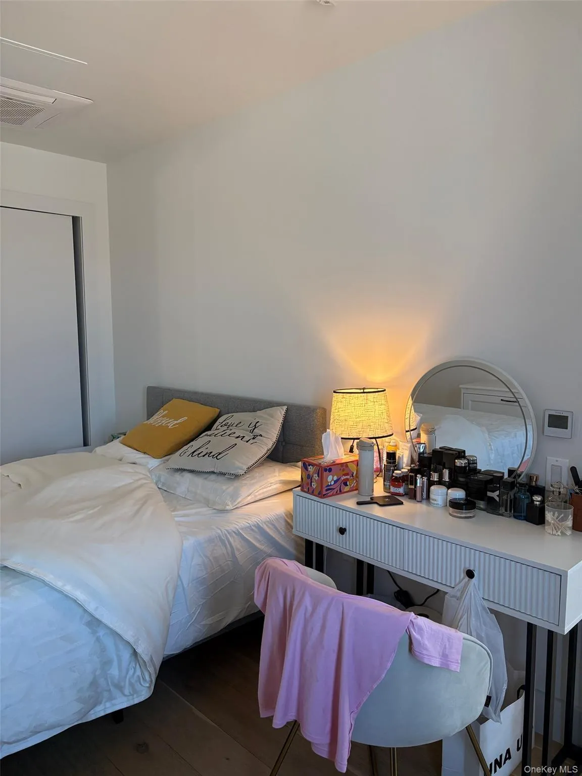 13119 Fowler Avenue, New York, NY, 2 Bedrooms Bedrooms, 5 Rooms Rooms,2 BathroomsBathrooms,Residential Lease,For Rent,Fowler,0,998751 13119 Fowler Avenue, New York, NY, 2 Bedrooms Bedrooms, 5 Rooms Rooms,2 BathroomsBathrooms,Residential Lease,For Rent,Fowler,0,998751