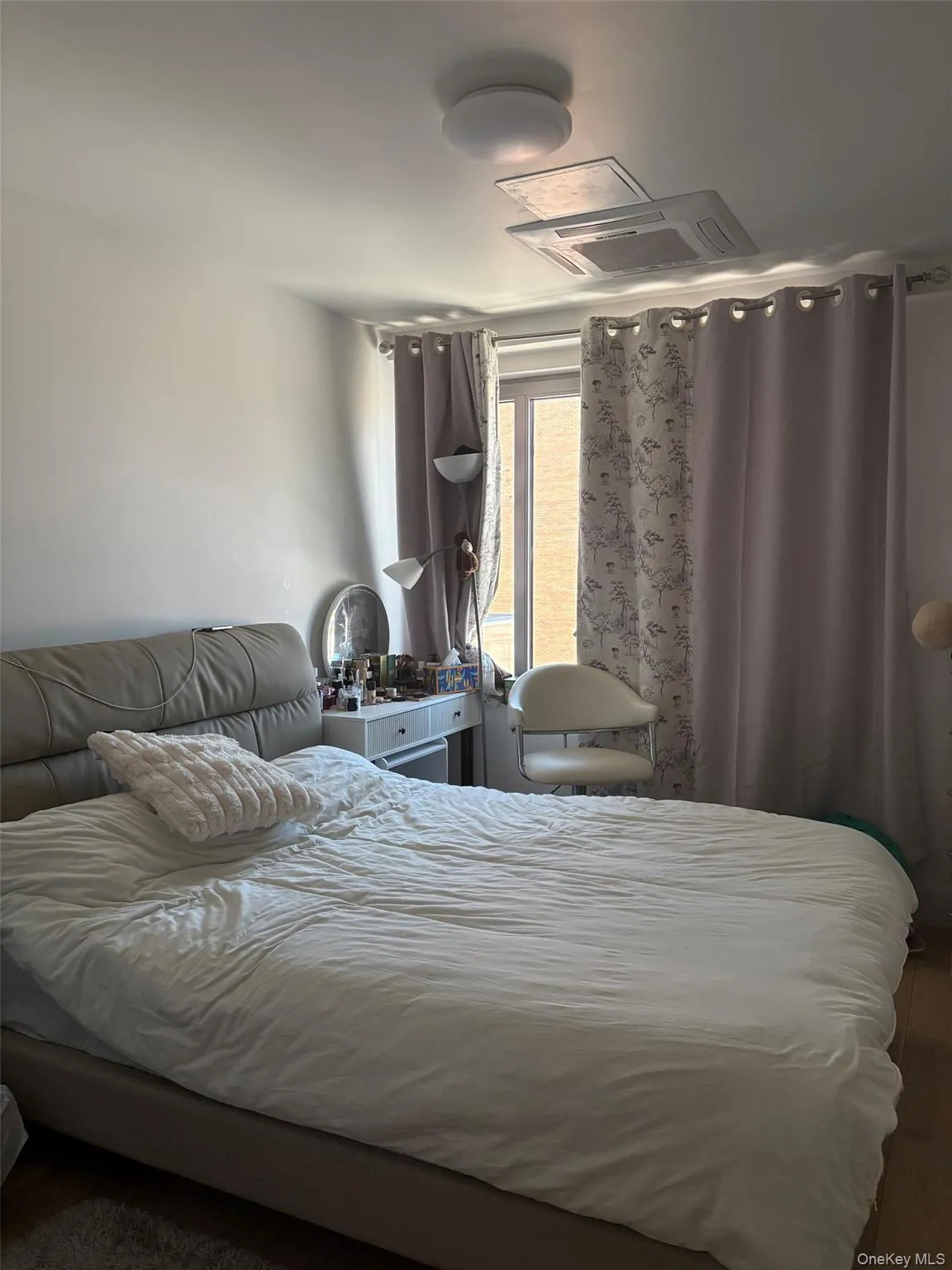 13119 Fowler Avenue, New York, NY, 2 Bedrooms Bedrooms, 5 Rooms Rooms,2 BathroomsBathrooms,Residential Lease,For Rent,Fowler,0,998751 13119 Fowler Avenue, New York, NY, 2 Bedrooms Bedrooms, 5 Rooms Rooms,2 BathroomsBathrooms,Residential Lease,For Rent,Fowler,0,998751