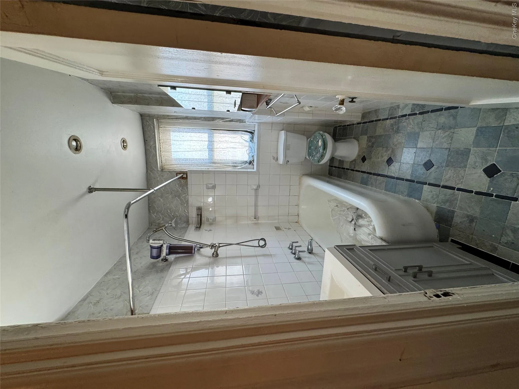 2922 Barnes Avenue, New York, NY, 2 Bedrooms Bedrooms, 4 Rooms Rooms,1 BathroomBathrooms,Residential,For Rent,Barnes Avenue,0,998757 2922 Barnes Avenue, New York, NY, 2 Bedrooms Bedrooms, 4 Rooms Rooms,1 BathroomBathrooms,Residential,For Rent,Barnes Avenue,0,998757