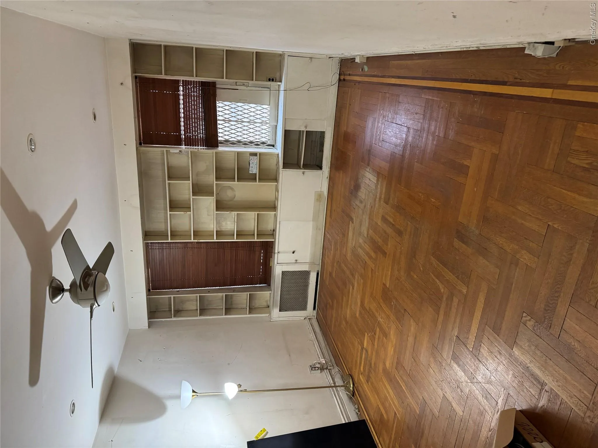 2922 Barnes Avenue, New York, NY, 2 Bedrooms Bedrooms, 4 Rooms Rooms,1 BathroomBathrooms,Residential,For Rent,Barnes Avenue,0,998757 2922 Barnes Avenue, New York, NY, 2 Bedrooms Bedrooms, 4 Rooms Rooms,1 BathroomBathrooms,Residential,For Rent,Barnes Avenue,0,998757