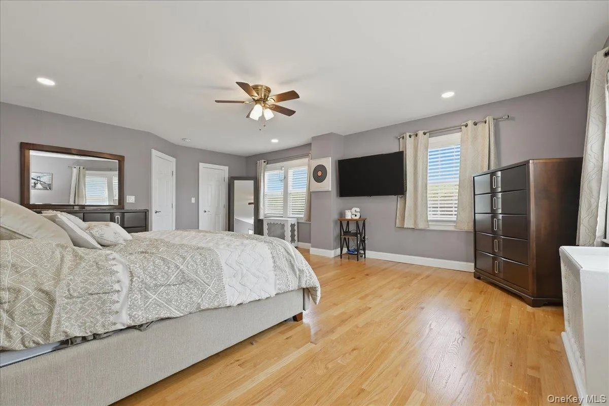 38-11 205 Street, New York, NY, 4 Bedrooms Bedrooms, 8 Rooms Rooms,2 BathroomsBathrooms,Residential Lease,For Rent,205,0,998764 38-11 205 Street, New York, NY, 4 Bedrooms Bedrooms, 8 Rooms Rooms,2 BathroomsBathrooms,Residential Lease,For Rent,205,0,998764