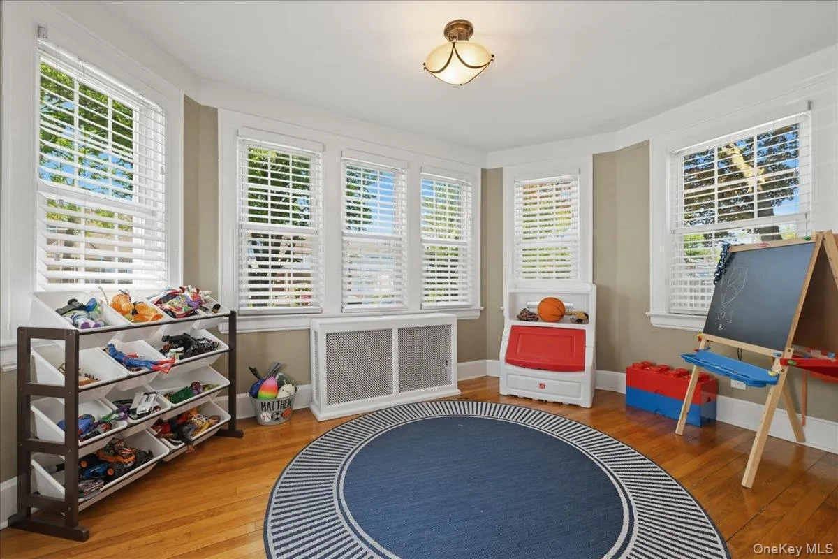 38-11 205 Street, New York, NY, 4 Bedrooms Bedrooms, 8 Rooms Rooms,2 BathroomsBathrooms,Residential Lease,For Rent,205,0,998764 38-11 205 Street, New York, NY, 4 Bedrooms Bedrooms, 8 Rooms Rooms,2 BathroomsBathrooms,Residential Lease,For Rent,205,0,998764