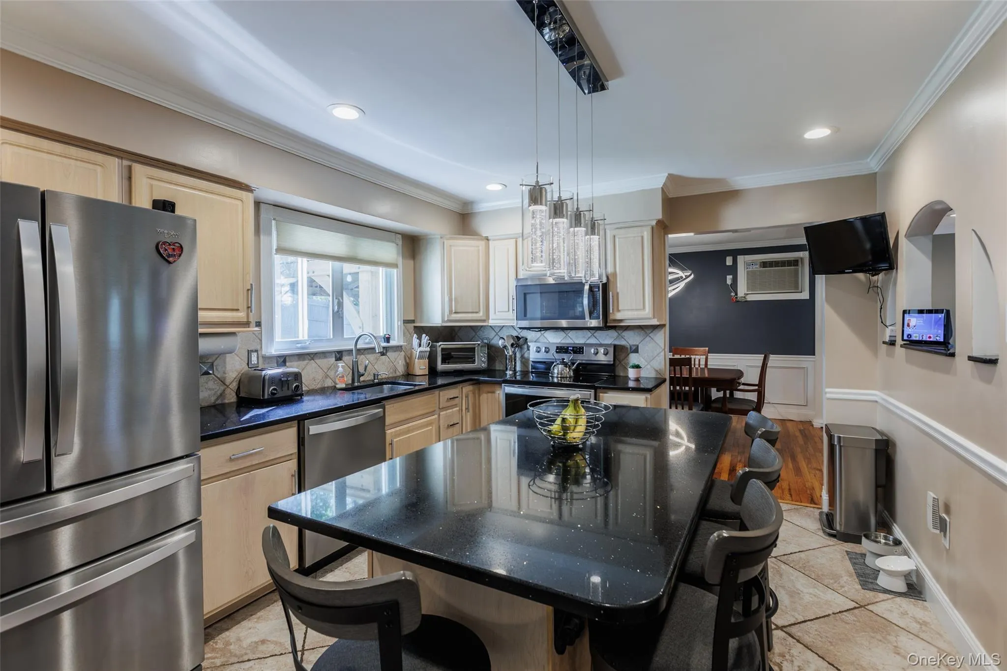 4220 Express Drive, Islip, NY, 4 Bedrooms Bedrooms, 8 Rooms Rooms,2 BathroomsBathrooms,Residential,For Rent,Express,0,998765 4220 Express Drive, Islip, NY, 4 Bedrooms Bedrooms, 8 Rooms Rooms,2 BathroomsBathrooms,Residential,For Rent,Express,0,998765