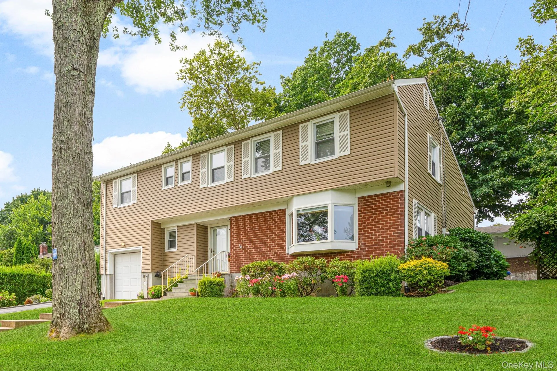 5 Oakridge Road, Greenburgh, NY, 3 Bedrooms Bedrooms, 8 Rooms Rooms,2 BathroomsBathrooms,Residential Sale,For Rent,Oakridge,0,998776 5 Oakridge Road, Greenburgh, NY, 3 Bedrooms Bedrooms, 8 Rooms Rooms,2 BathroomsBathrooms,Residential Sale,For Rent,Oakridge,0,998776