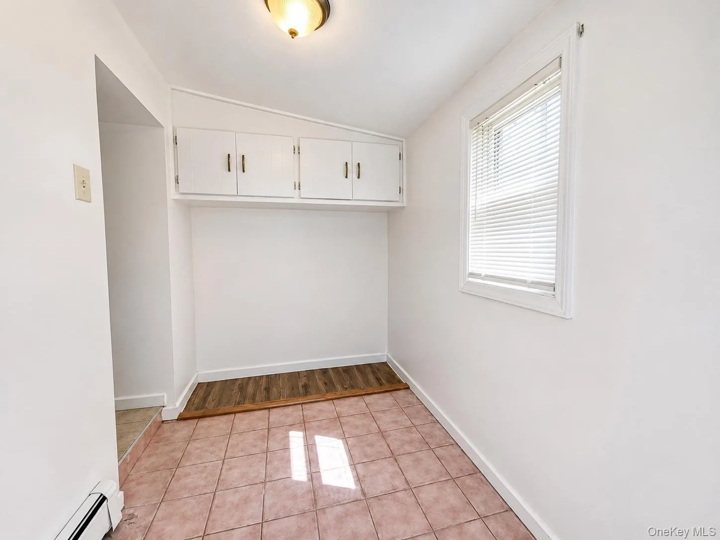 52 Hoffman Lane, Islip, NY, 3 Bedrooms Bedrooms, 7 Rooms Rooms,1 BathroomBathrooms,Residential Lease,For Rent,Hoffman,0,998806 52 Hoffman Lane, Islip, NY, 3 Bedrooms Bedrooms, 7 Rooms Rooms,1 BathroomBathrooms,Residential Lease,For Rent,Hoffman,0,998806