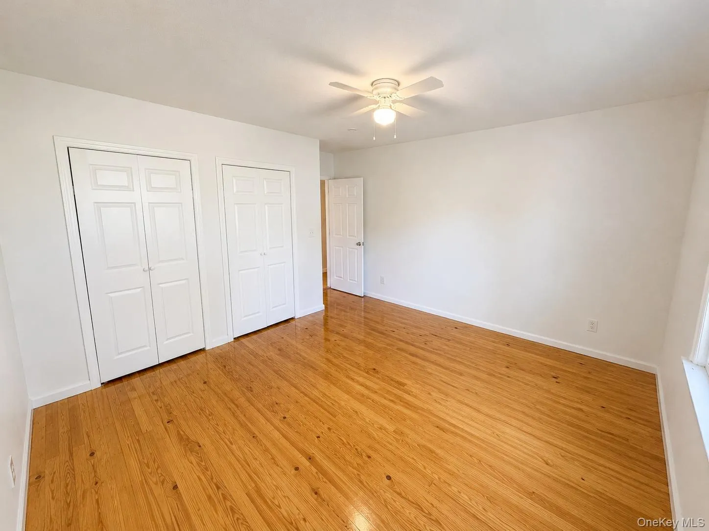 52 Hoffman Lane, Islip, NY, 3 Bedrooms Bedrooms, 7 Rooms Rooms,1 BathroomBathrooms,Residential Lease,For Rent,Hoffman,0,998806 52 Hoffman Lane, Islip, NY, 3 Bedrooms Bedrooms, 7 Rooms Rooms,1 BathroomBathrooms,Residential Lease,For Rent,Hoffman,0,998806