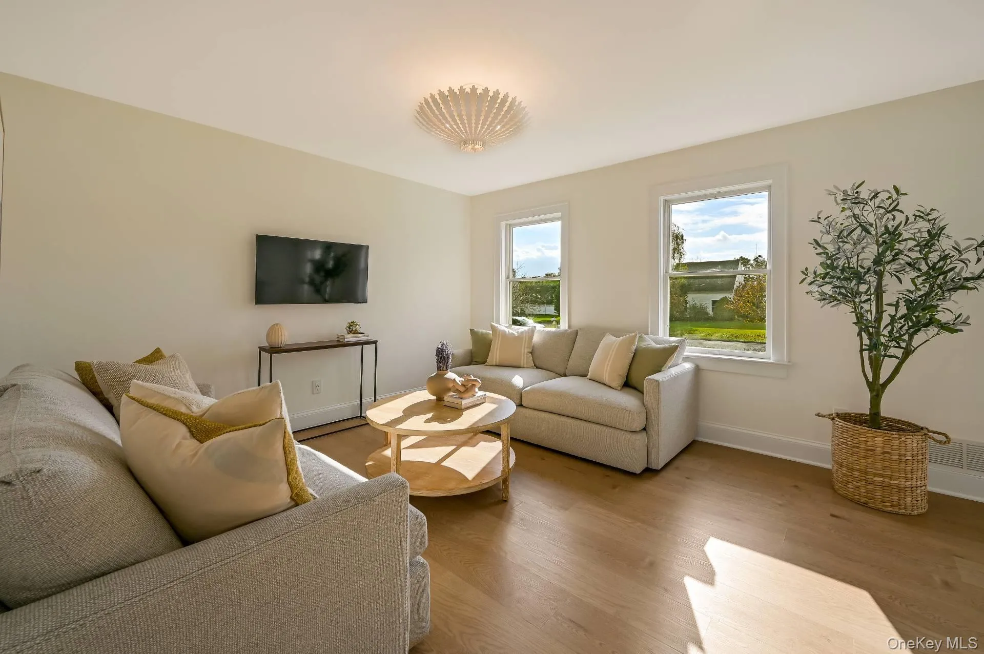 820 Gabriella Court, Southold, NY, 3 Bedrooms Bedrooms, 8 Rooms Rooms,2 BathroomsBathrooms,Residential,For Rent,Gabriella,0,998812 820 Gabriella Court, Southold, NY, 3 Bedrooms Bedrooms, 8 Rooms Rooms,2 BathroomsBathrooms,Residential,For Rent,Gabriella,0,998812