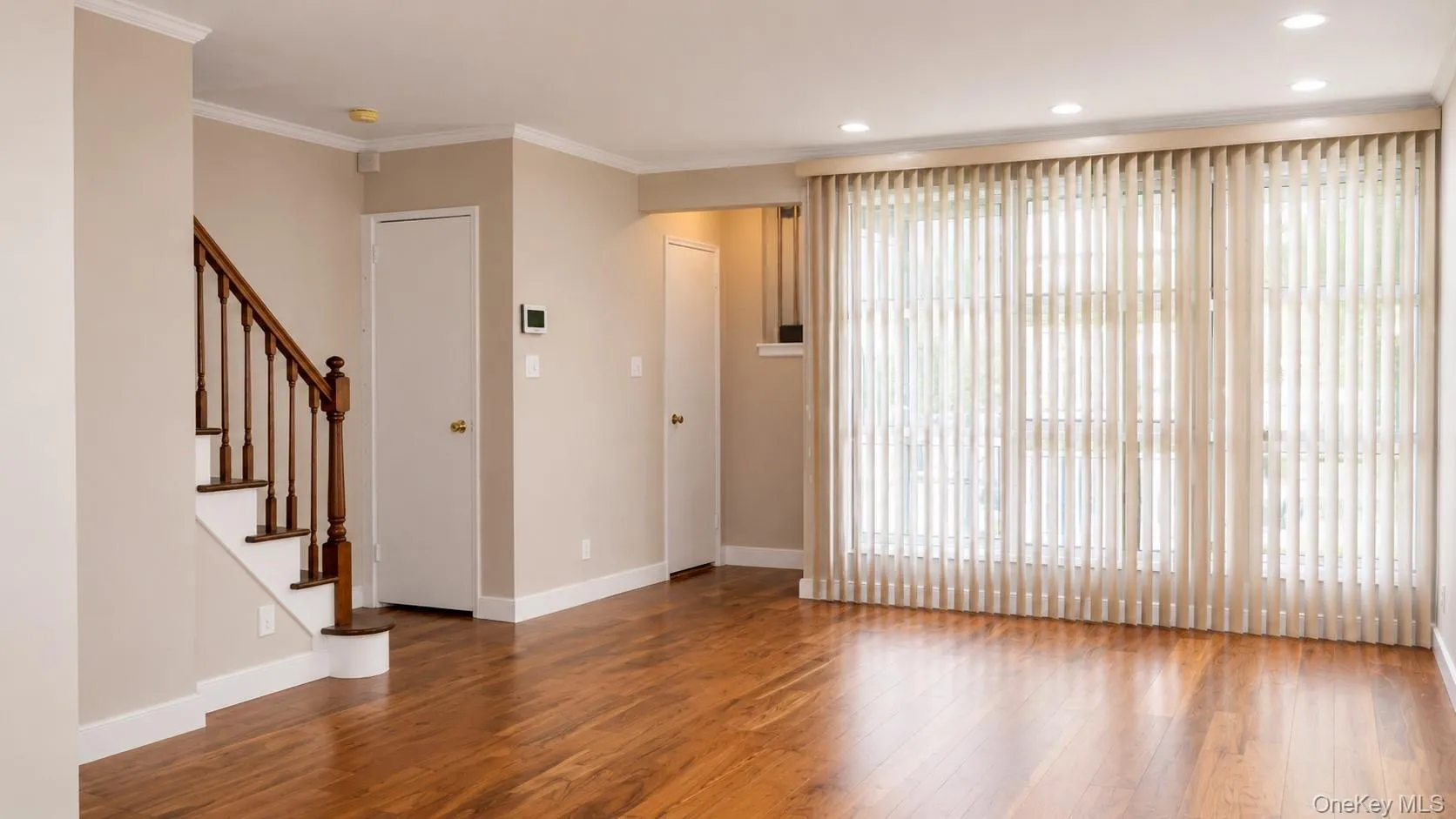 4626 217th Street, New York, NY, 3 Bedrooms Bedrooms, 9 Rooms Rooms,2 BathroomsBathrooms,Residential,For Rent,217th,0,998820 4626 217th Street, New York, NY, 3 Bedrooms Bedrooms, 9 Rooms Rooms,2 BathroomsBathrooms,Residential,For Rent,217th,0,998820