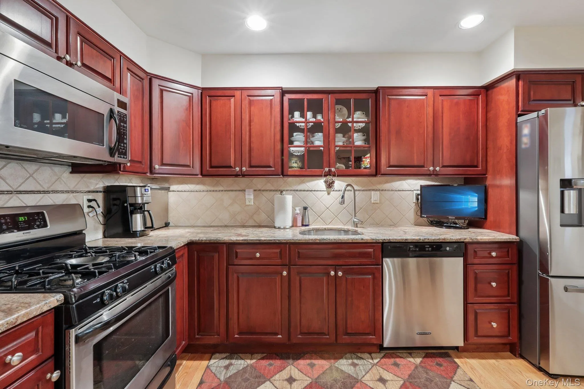 164-2 Route 303, Clarkstown, NY, 3 Bedrooms Bedrooms, 8 Rooms Rooms,2 BathroomsBathrooms,Residential Sale,For Rent,Route 303,0,998823 164-2 Route 303, Clarkstown, NY, 3 Bedrooms Bedrooms, 8 Rooms Rooms,2 BathroomsBathrooms,Residential Sale,For Rent,Route 303,0,998823