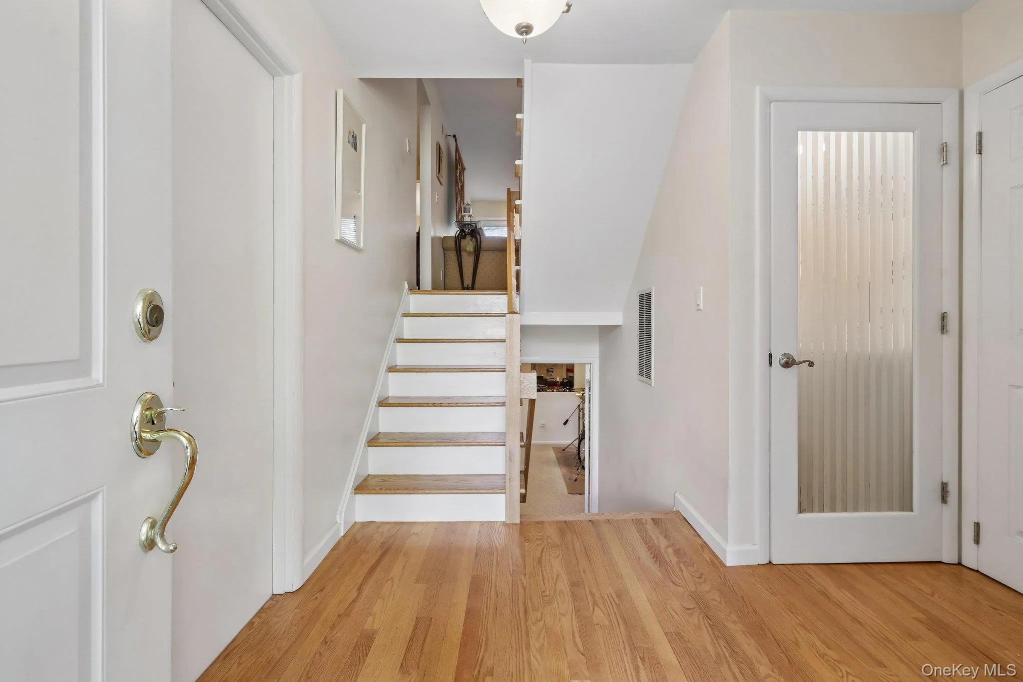 164-2 Route 303, Clarkstown, NY, 3 Bedrooms Bedrooms, 8 Rooms Rooms,2 BathroomsBathrooms,Residential Sale,For Rent,Route 303,0,998823 164-2 Route 303, Clarkstown, NY, 3 Bedrooms Bedrooms, 8 Rooms Rooms,2 BathroomsBathrooms,Residential Sale,For Rent,Route 303,0,998823