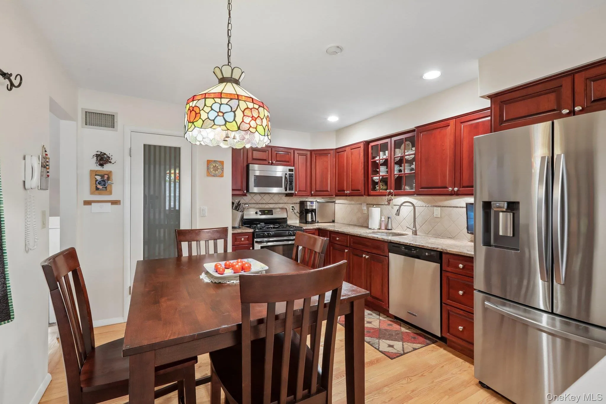 164-2 Route 303, Clarkstown, NY, 3 Bedrooms Bedrooms, 8 Rooms Rooms,2 BathroomsBathrooms,Residential Sale,For Rent,Route 303,0,998823 164-2 Route 303, Clarkstown, NY, 3 Bedrooms Bedrooms, 8 Rooms Rooms,2 BathroomsBathrooms,Residential Sale,For Rent,Route 303,0,998823