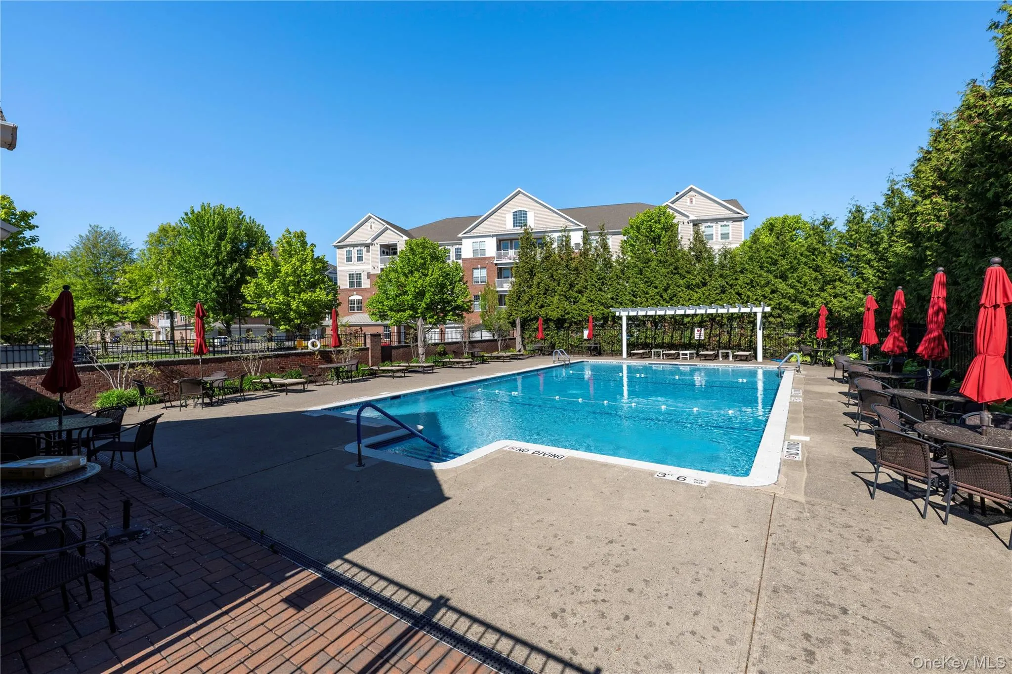 326 Regency Drive, Fishkill, NY, 1 Bedroom Bedrooms, 5 Rooms Rooms,2 BathroomsBathrooms,Residential Sale,For Rent,Regency,0,998824 326 Regency Drive, Fishkill, NY, 1 Bedroom Bedrooms, 5 Rooms Rooms,2 BathroomsBathrooms,Residential Sale,For Rent,Regency,0,998824