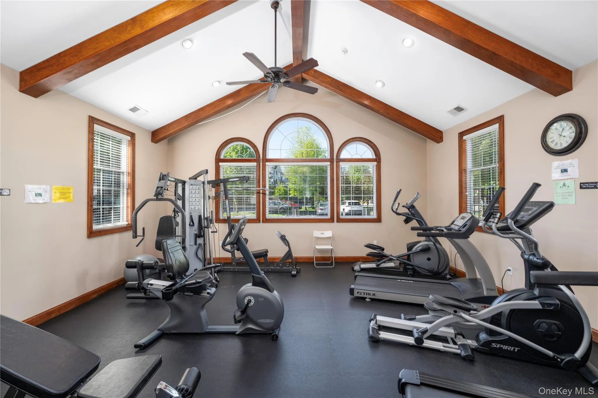 326 Regency Drive, Fishkill, NY, 1 Bedroom Bedrooms, 5 Rooms Rooms,2 BathroomsBathrooms,Residential Sale,For Rent,Regency,0,998824 326 Regency Drive, Fishkill, NY, 1 Bedroom Bedrooms, 5 Rooms Rooms,2 BathroomsBathrooms,Residential Sale,For Rent,Regency,0,998824