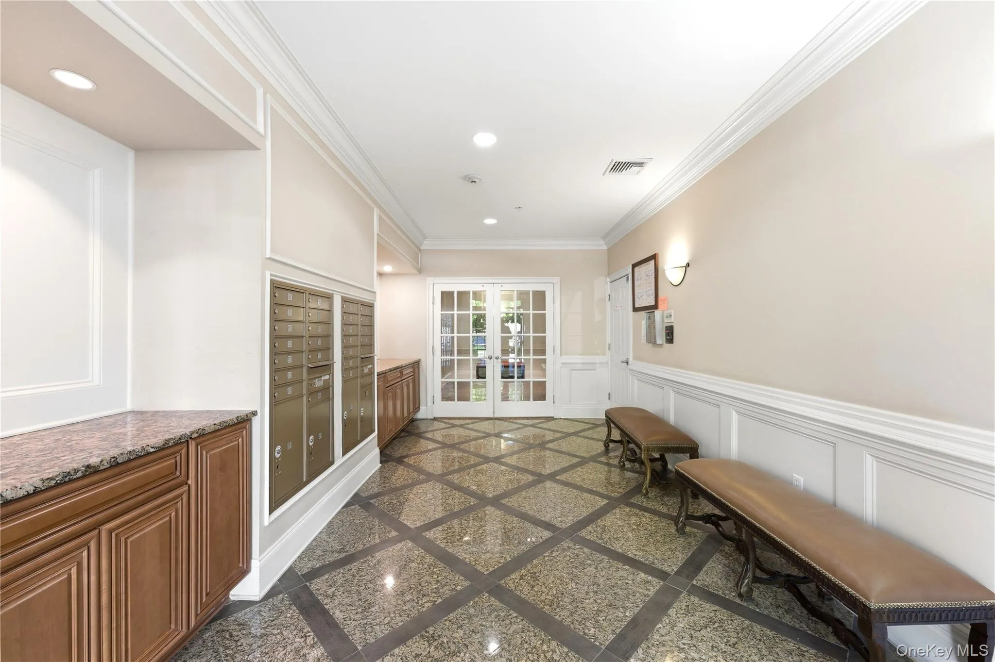 326 Regency Drive, Fishkill, NY, 1 Bedroom Bedrooms, 5 Rooms Rooms,2 BathroomsBathrooms,Residential Sale,For Rent,Regency,0,998824 326 Regency Drive, Fishkill, NY, 1 Bedroom Bedrooms, 5 Rooms Rooms,2 BathroomsBathrooms,Residential Sale,For Rent,Regency,0,998824