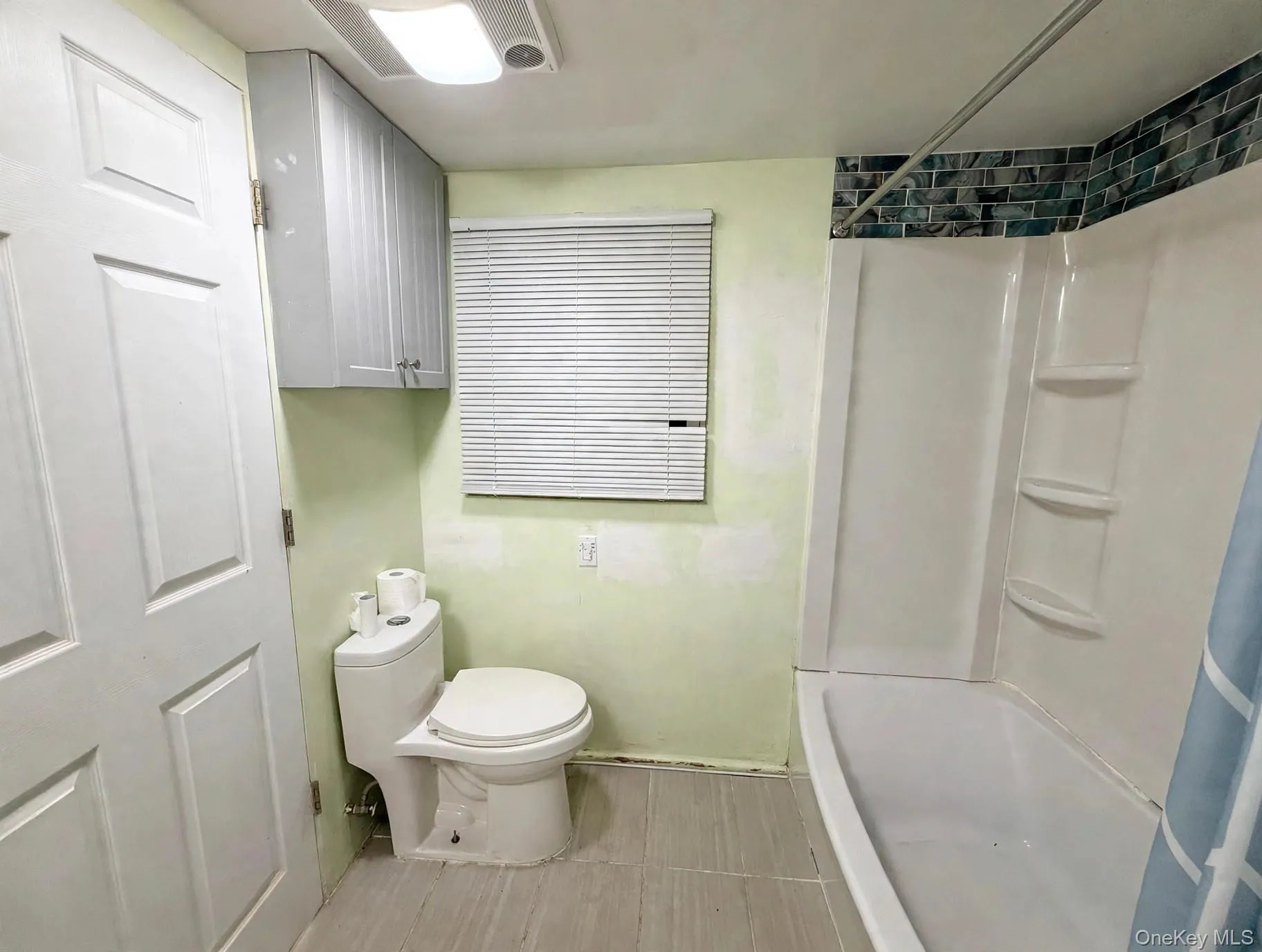 3 Wayne Avenue, Haverstraw, NY, 3 Bedrooms Bedrooms, 6 Rooms Rooms,2 BathroomsBathrooms,Residential,For Rent,Wayne,0,998834 3 Wayne Avenue, Haverstraw, NY, 3 Bedrooms Bedrooms, 6 Rooms Rooms,2 BathroomsBathrooms,Residential,For Rent,Wayne,0,998834