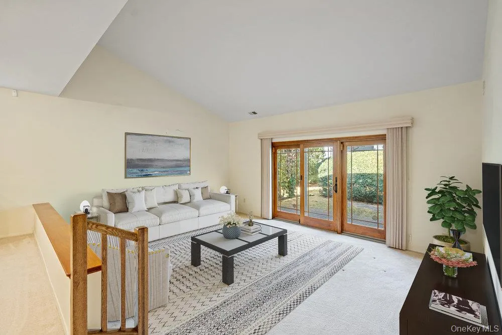 118 Estate Drive, Oyster Bay, NY, 3 Bedrooms Bedrooms, 5 Rooms Rooms,2 BathroomsBathrooms,Residential Sale,For Rent,Estate,0,998835 118 Estate Drive, Oyster Bay, NY, 3 Bedrooms Bedrooms, 5 Rooms Rooms,2 BathroomsBathrooms,Residential Sale,For Rent,Estate,0,998835