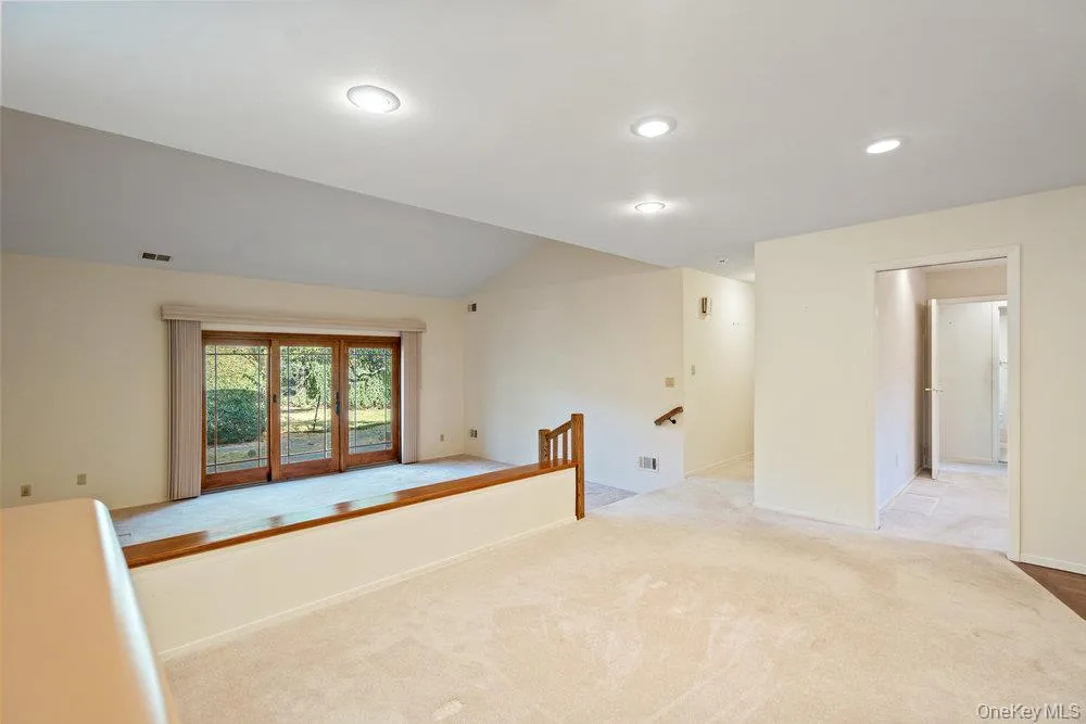118 Estate Drive, Oyster Bay, NY, 3 Bedrooms Bedrooms, 5 Rooms Rooms,2 BathroomsBathrooms,Residential Sale,For Rent,Estate,0,998835 118 Estate Drive, Oyster Bay, NY, 3 Bedrooms Bedrooms, 5 Rooms Rooms,2 BathroomsBathrooms,Residential Sale,For Rent,Estate,0,998835
