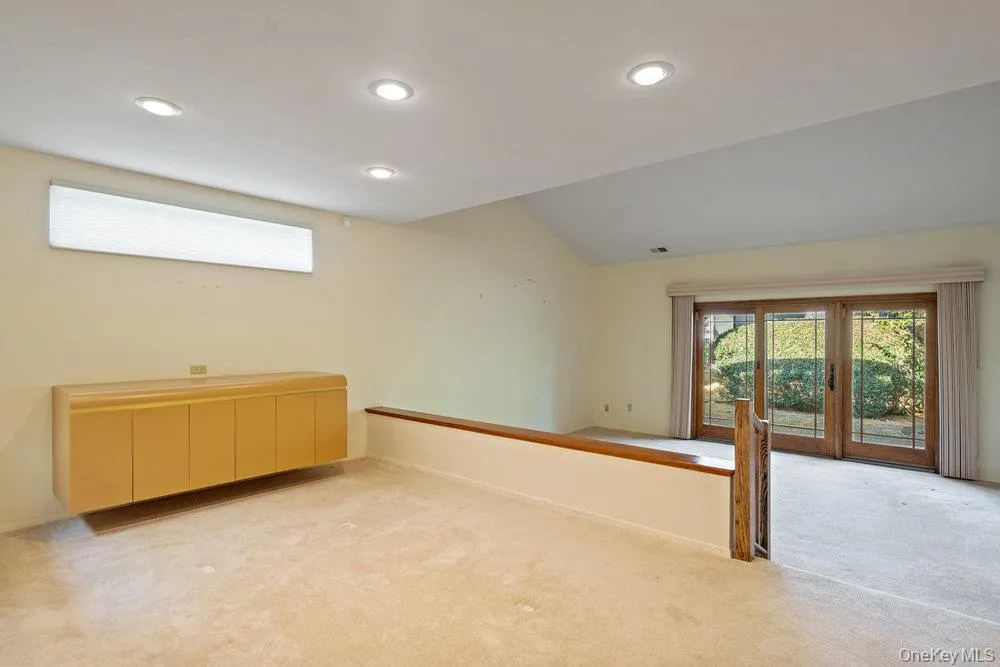 118 Estate Drive, Oyster Bay, NY, 3 Bedrooms Bedrooms, 5 Rooms Rooms,2 BathroomsBathrooms,Residential Sale,For Rent,Estate,0,998835 118 Estate Drive, Oyster Bay, NY, 3 Bedrooms Bedrooms, 5 Rooms Rooms,2 BathroomsBathrooms,Residential Sale,For Rent,Estate,0,998835
