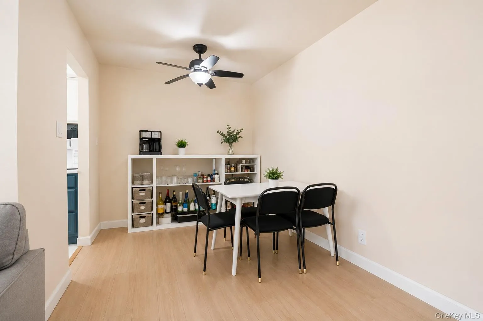 35-14 192nd Street, New York, NY, 1 Bedroom Bedrooms, 4 Rooms Rooms,1 BathroomBathrooms,Residential,For Rent,192nd,0,998836 35-14 192nd Street, New York, NY, 1 Bedroom Bedrooms, 4 Rooms Rooms,1 BathroomBathrooms,Residential,For Rent,192nd,0,998836