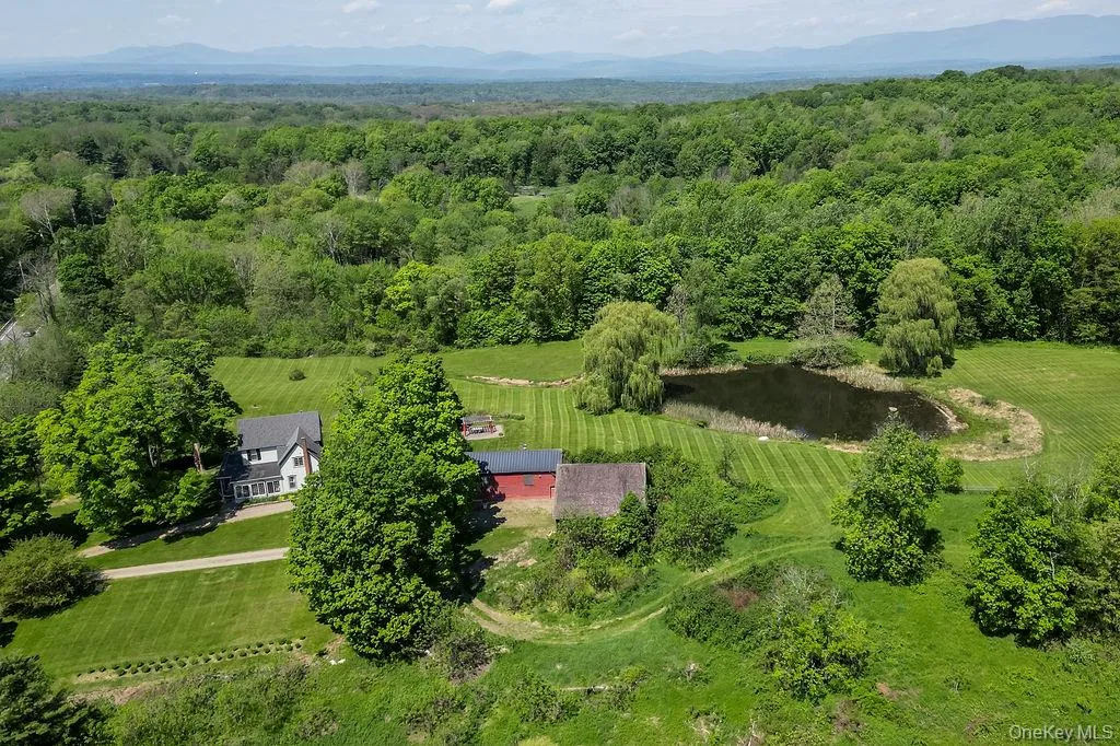 565 Route 308, Rhinebeck, NY, 5 Bedrooms Bedrooms, 10 Rooms Rooms,3 BathroomsBathrooms,Residential Sale,For Rent,Route 308,0,998837 565 Route 308, Rhinebeck, NY, 5 Bedrooms Bedrooms, 10 Rooms Rooms,3 BathroomsBathrooms,Residential Sale,For Rent,Route 308,0,998837
