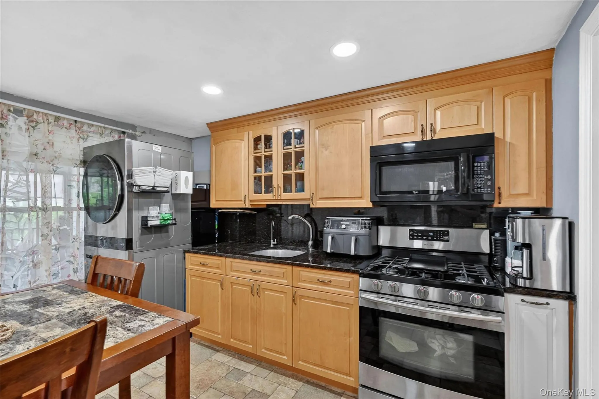 136 Railroad Avenue, Haverstraw, NY, 3 Bedrooms Bedrooms, 6 Rooms Rooms,1 BathroomBathrooms,Residential,For Rent,Railroad,0,998841 136 Railroad Avenue, Haverstraw, NY, 3 Bedrooms Bedrooms, 6 Rooms Rooms,1 BathroomBathrooms,Residential,For Rent,Railroad,0,998841