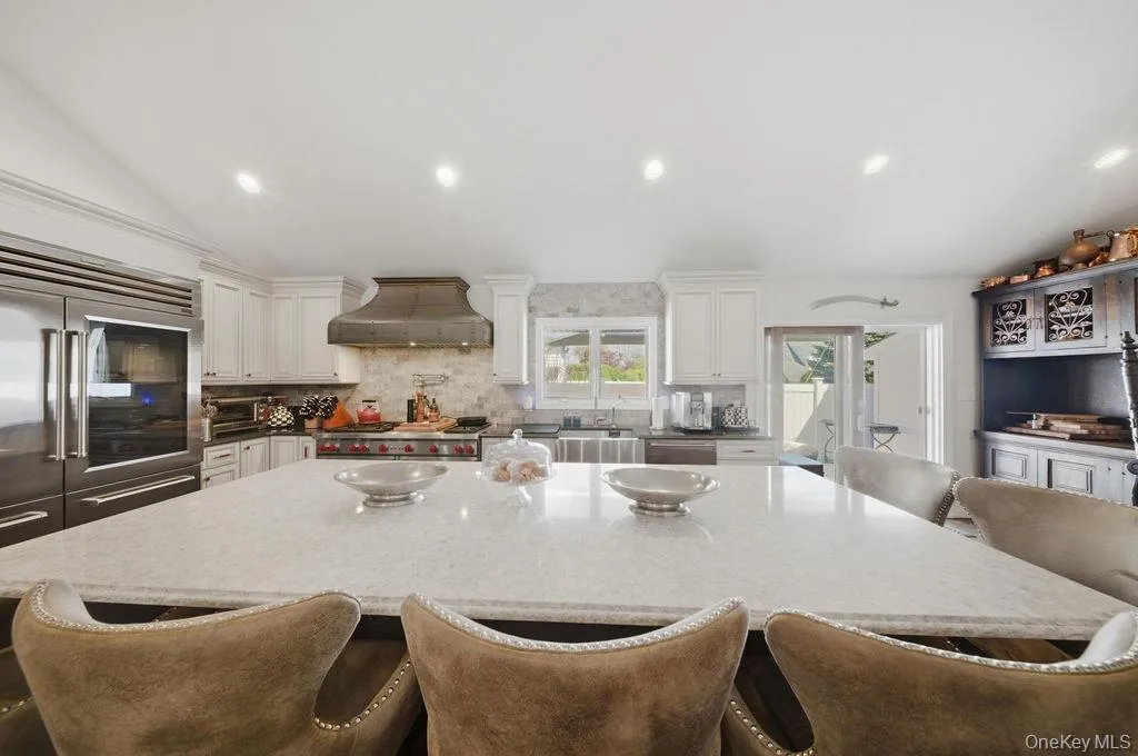 27 Seitz Drive, Oyster Bay, NY, 4 Bedrooms Bedrooms, 5 Rooms Rooms,2 BathroomsBathrooms,Residential,For Rent,Seitz,0,998844 27 Seitz Drive, Oyster Bay, NY, 4 Bedrooms Bedrooms, 5 Rooms Rooms,2 BathroomsBathrooms,Residential,For Rent,Seitz,0,998844