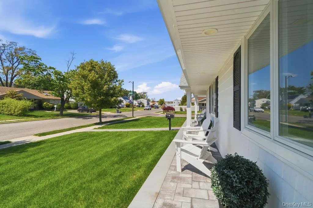 27 Seitz Drive, Oyster Bay, NY, 4 Bedrooms Bedrooms, 5 Rooms Rooms,2 BathroomsBathrooms,Residential,For Rent,Seitz,0,998844 27 Seitz Drive, Oyster Bay, NY, 4 Bedrooms Bedrooms, 5 Rooms Rooms,2 BathroomsBathrooms,Residential,For Rent,Seitz,0,998844
