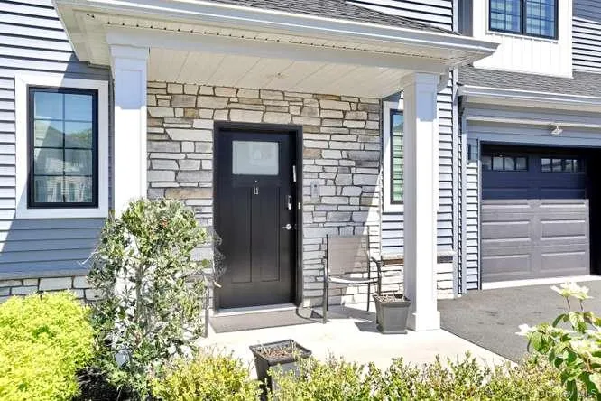 11 Silverwood Circle, Ramapo, NY, 4 Bedrooms Bedrooms, 8 Rooms Rooms,2 BathroomsBathrooms,Residential Sale,For Rent,Silverwood,0,998850 11 Silverwood Circle, Ramapo, NY, 4 Bedrooms Bedrooms, 8 Rooms Rooms,2 BathroomsBathrooms,Residential Sale,For Rent,Silverwood,0,998850