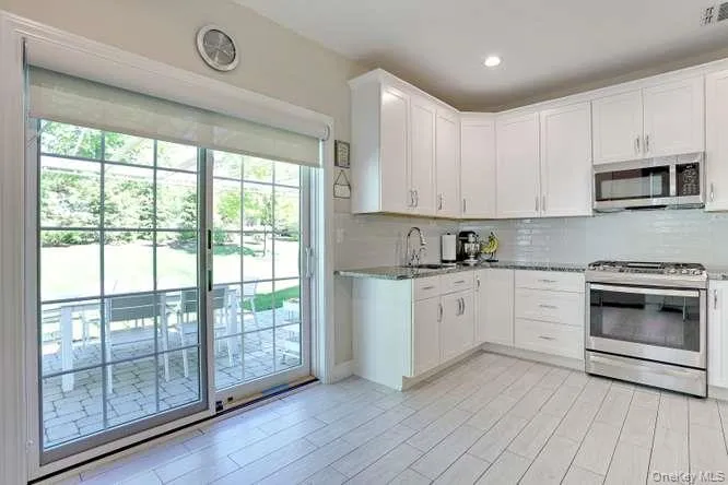 11 Silverwood Circle, Ramapo, NY, 4 Bedrooms Bedrooms, 8 Rooms Rooms,2 BathroomsBathrooms,Residential Sale,For Rent,Silverwood,0,998850 11 Silverwood Circle, Ramapo, NY, 4 Bedrooms Bedrooms, 8 Rooms Rooms,2 BathroomsBathrooms,Residential Sale,For Rent,Silverwood,0,998850