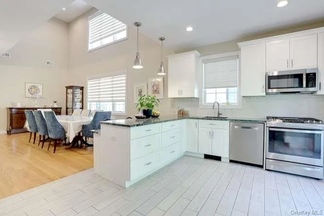 11 Silverwood Circle, Ramapo, NY, 4 Bedrooms Bedrooms, 8 Rooms Rooms,2 BathroomsBathrooms,Residential Sale,For Rent,Silverwood,0,998850 11 Silverwood Circle, Ramapo, NY, 4 Bedrooms Bedrooms, 8 Rooms Rooms,2 BathroomsBathrooms,Residential Sale,For Rent,Silverwood,0,998850