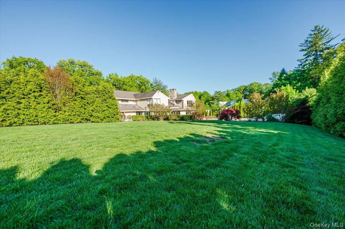 5 Twin Ponds Street, North Hempstead, NY, 7 Bedrooms Bedrooms, 12 Rooms Rooms,5 BathroomsBathrooms,Residential,For Rent,Twin Ponds,0,998857 5 Twin Ponds Street, North Hempstead, NY, 7 Bedrooms Bedrooms, 12 Rooms Rooms,5 BathroomsBathrooms,Residential,For Rent,Twin Ponds,0,998857