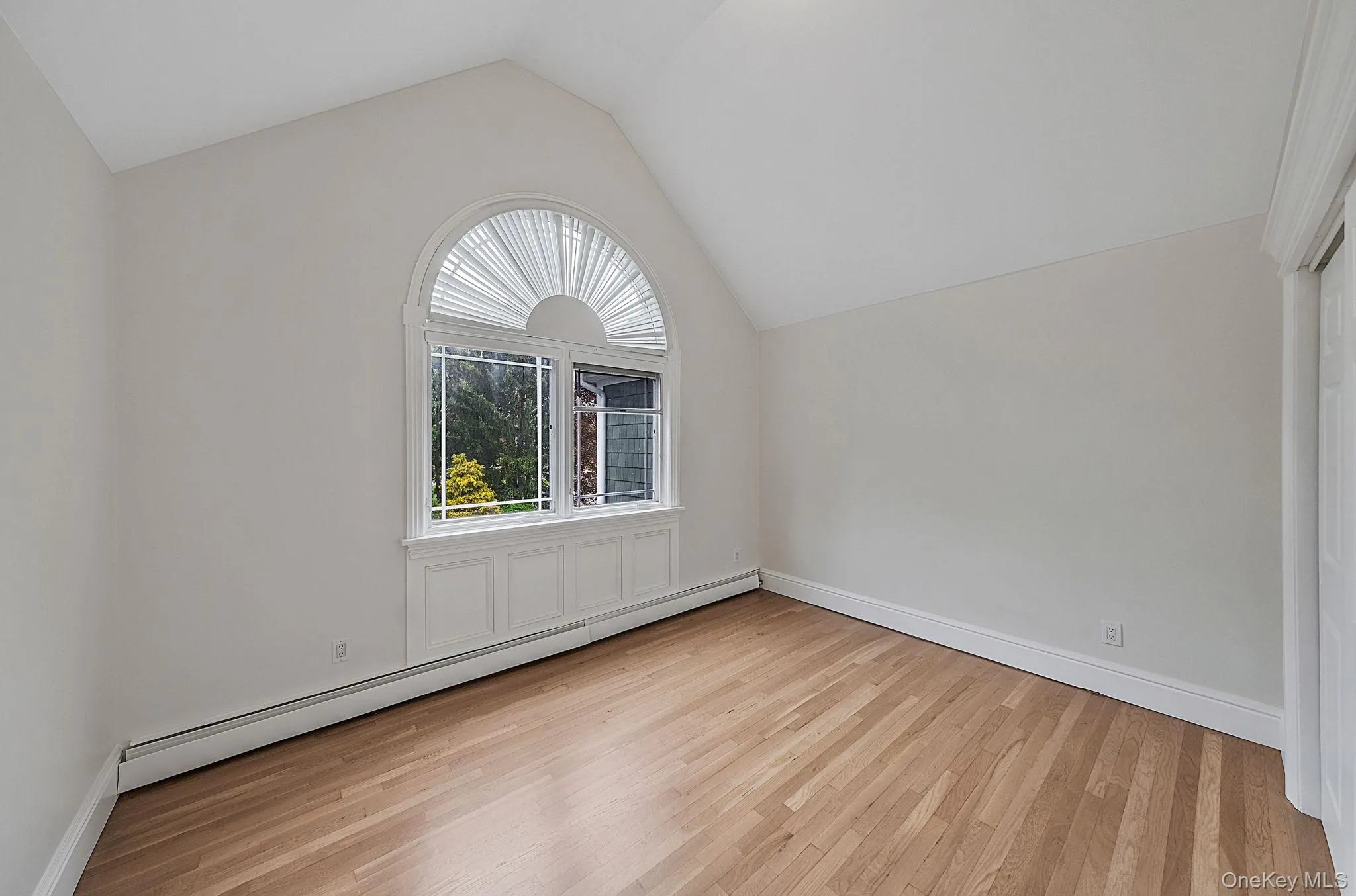 6 Robert Court, Brookhaven, NY, 4 Bedrooms Bedrooms, 10 Rooms Rooms,3 BathroomsBathrooms,Residential,For Rent,Robert,0,998861 6 Robert Court, Brookhaven, NY, 4 Bedrooms Bedrooms, 10 Rooms Rooms,3 BathroomsBathrooms,Residential,For Rent,Robert,0,998861
