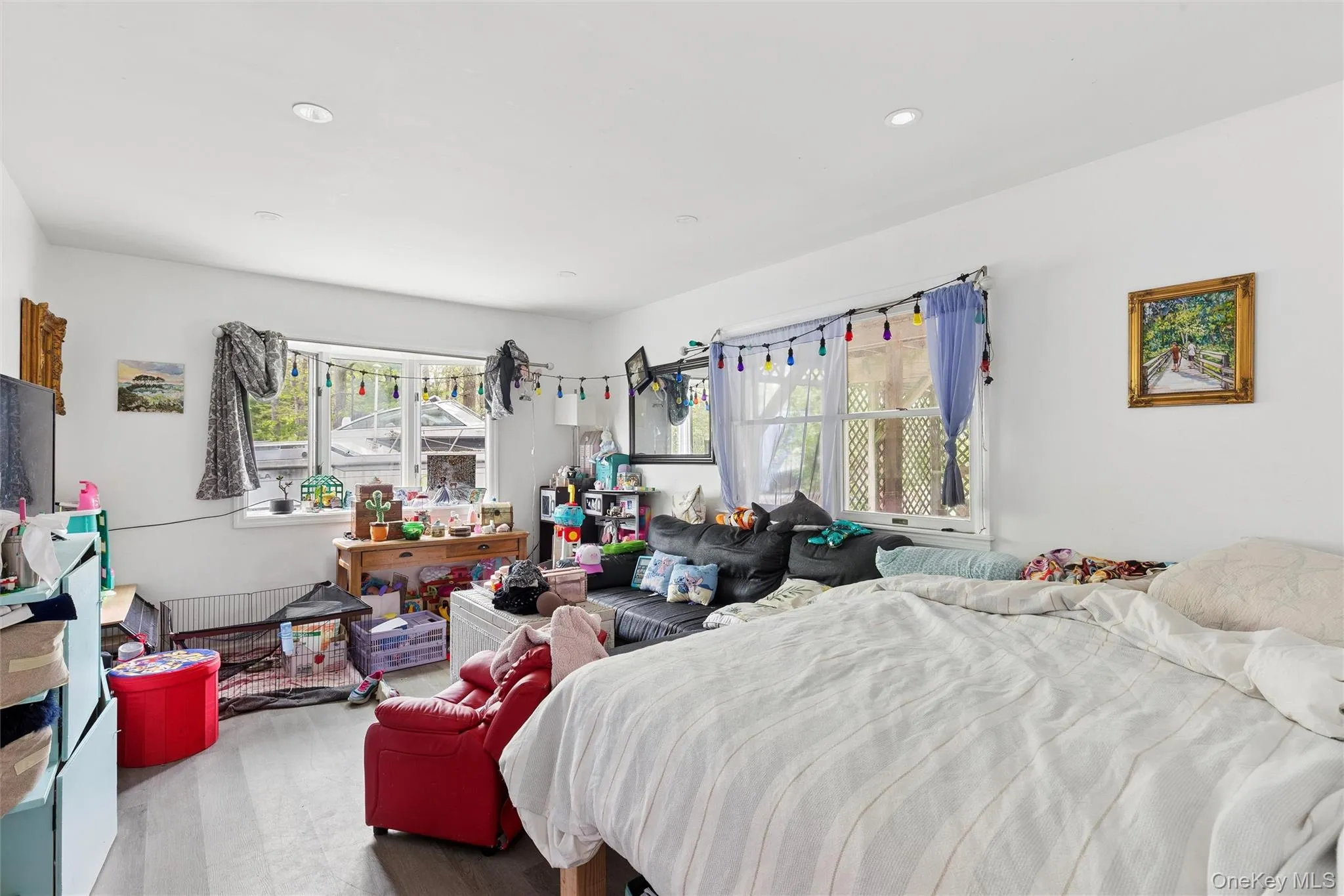 64 Giant Oak Road, Brookhaven, NY, 5 Bedrooms Bedrooms, 10 Rooms Rooms,2 BathroomsBathrooms,Residential,For Rent,Giant Oak,0,998870 64 Giant Oak Road, Brookhaven, NY, 5 Bedrooms Bedrooms, 10 Rooms Rooms,2 BathroomsBathrooms,Residential,For Rent,Giant Oak,0,998870