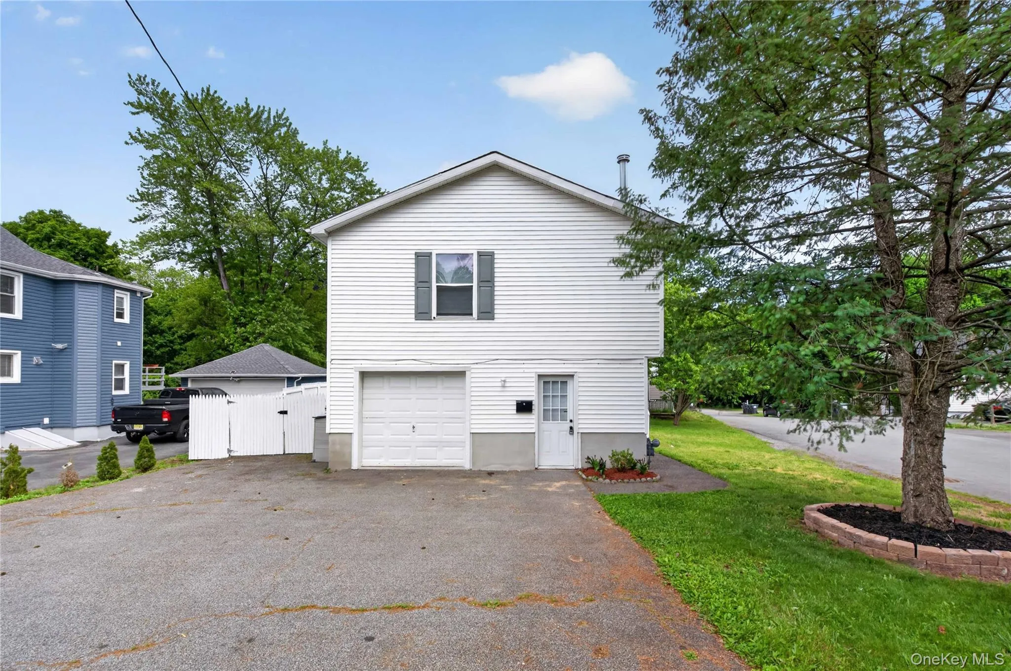 99 Univoice Street, Montgomery, NY, 3 Bedrooms Bedrooms, 6 Rooms Rooms,2 BathroomsBathrooms,Residential,For Rent,Univoice,0,998871 99 Univoice Street, Montgomery, NY, 3 Bedrooms Bedrooms, 6 Rooms Rooms,2 BathroomsBathrooms,Residential,For Rent,Univoice,0,998871