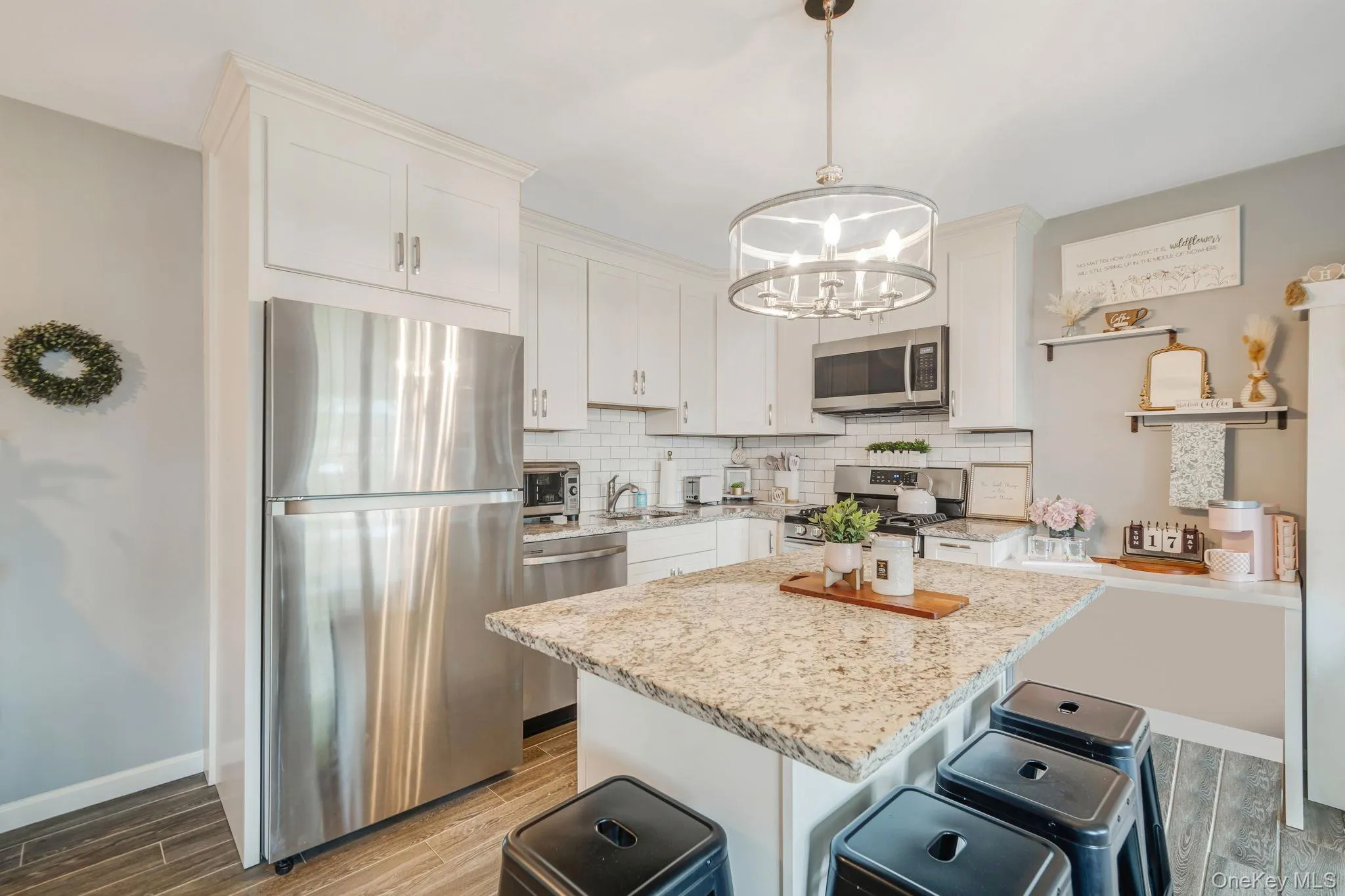 460 Old Town Road, Brookhaven, NY, 1 Bedroom Bedrooms, 3 Rooms Rooms,1 BathroomBathrooms,Residential,For Rent,Old Town,0,998874 460 Old Town Road, Brookhaven, NY, 1 Bedroom Bedrooms, 3 Rooms Rooms,1 BathroomBathrooms,Residential,For Rent,Old Town,0,998874