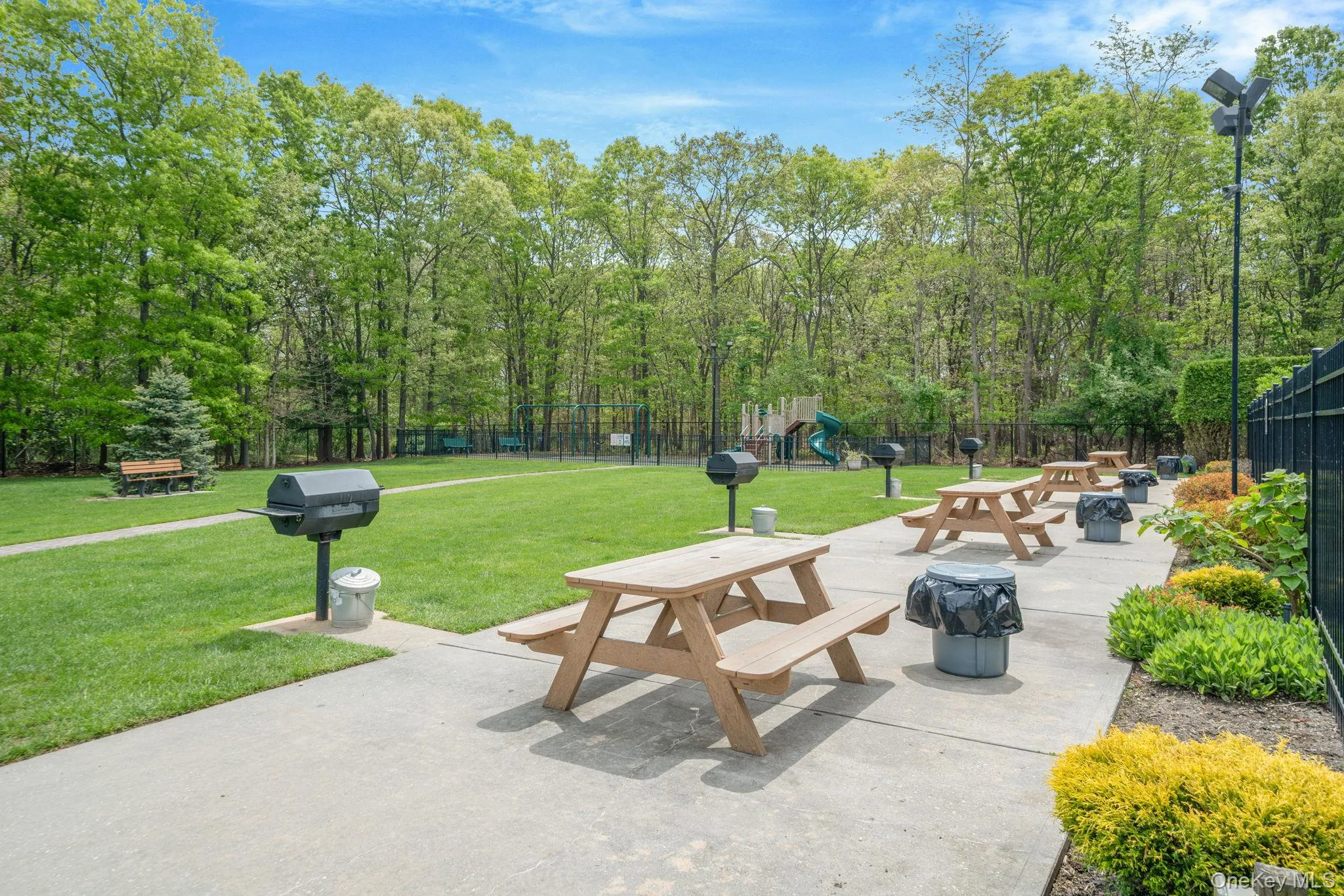 460 Old Town Road, Brookhaven, NY, 1 Bedroom Bedrooms, 3 Rooms Rooms,1 BathroomBathrooms,Residential,For Rent,Old Town,0,998874 460 Old Town Road, Brookhaven, NY, 1 Bedroom Bedrooms, 3 Rooms Rooms,1 BathroomBathrooms,Residential,For Rent,Old Town,0,998874
